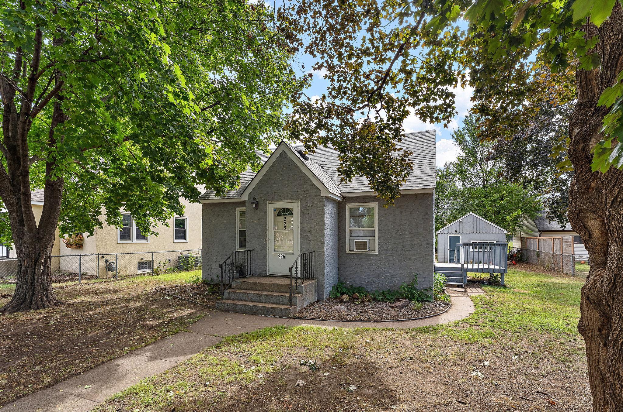 View of Single Family at 225 Richmond Street, South Saint Paul - Mike Wilen | Minnesota Team Real Estate