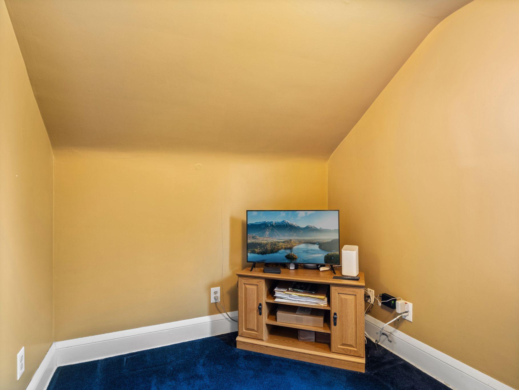 View of Residential at 3153 Maryland Avenue, Saint Louis Park MN 55426, Saint Louis Park (17 of 24) - Mike Wilen | Minnesota Team Real Estate