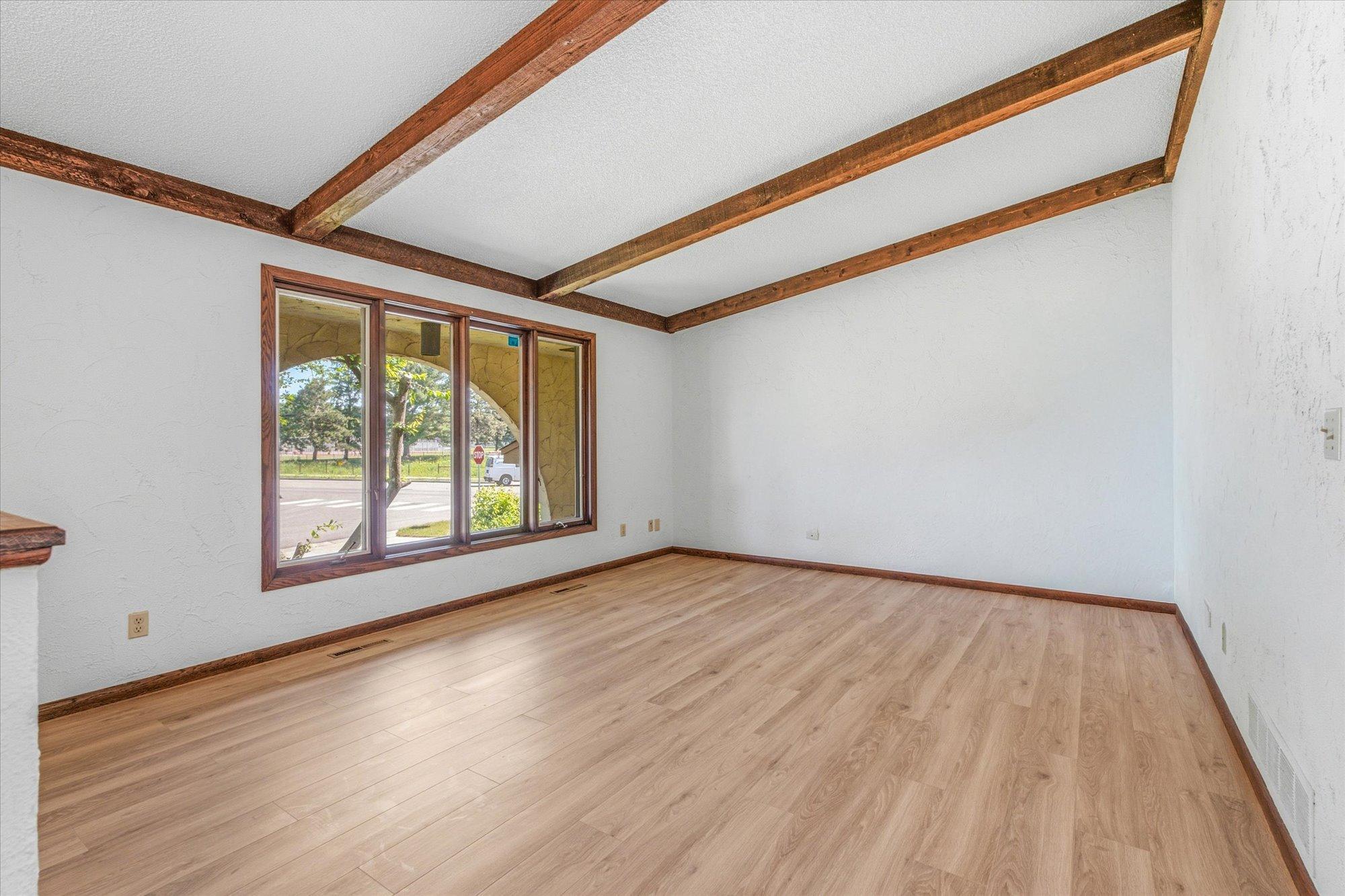 View of Residential at 316 Colleen Avenue, Shoreview MN 55126, Shoreview (5 of 39) - Mike Wilen | Minnesota Team Real Estate