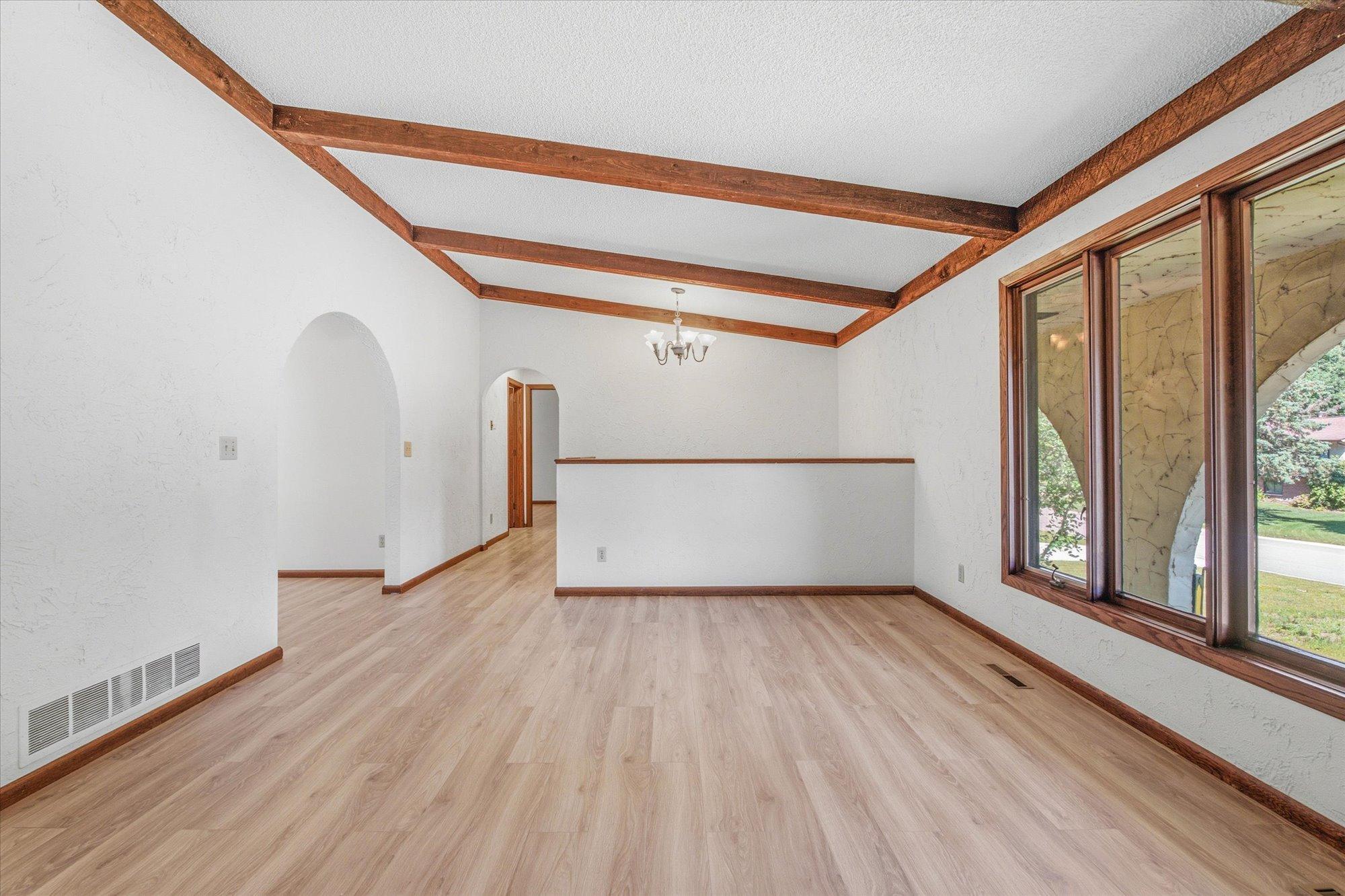 View of Residential at 316 Colleen Avenue, Shoreview MN 55126, Shoreview (7 of 39) - Mike Wilen | Minnesota Team Real Estate