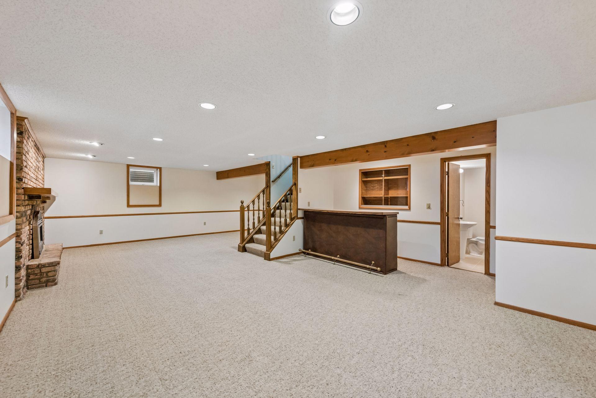View of Residential at 9924 Little Circle, Bloomington MN 55437, Bloomington (25 of 34) - Mike Wilen | Minnesota Team Real Estate