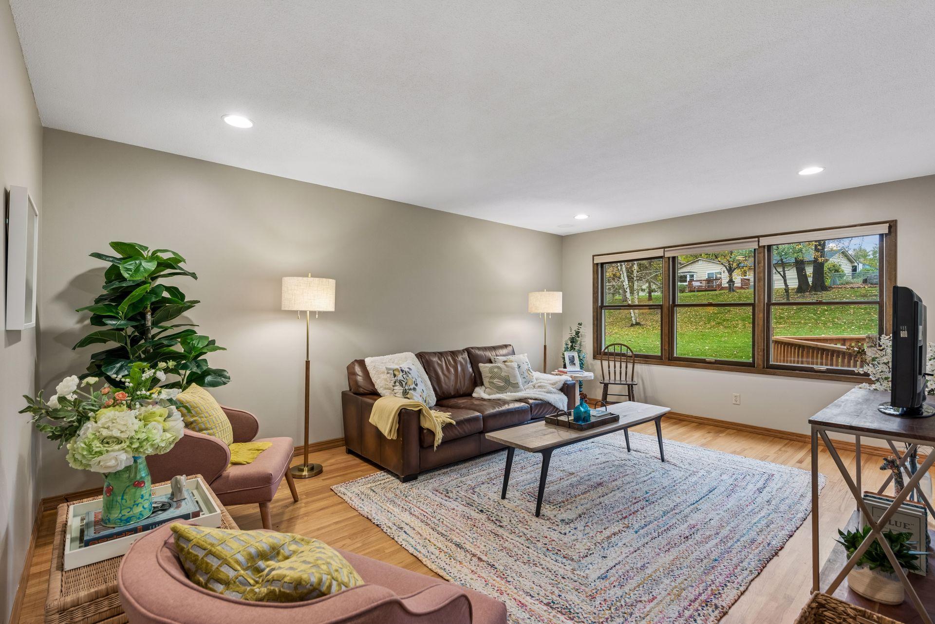 View of Residential at 9924 Little Circle, Bloomington MN 55437, Bloomington (13 of 34) - Mike Wilen | Minnesota Team Real Estate