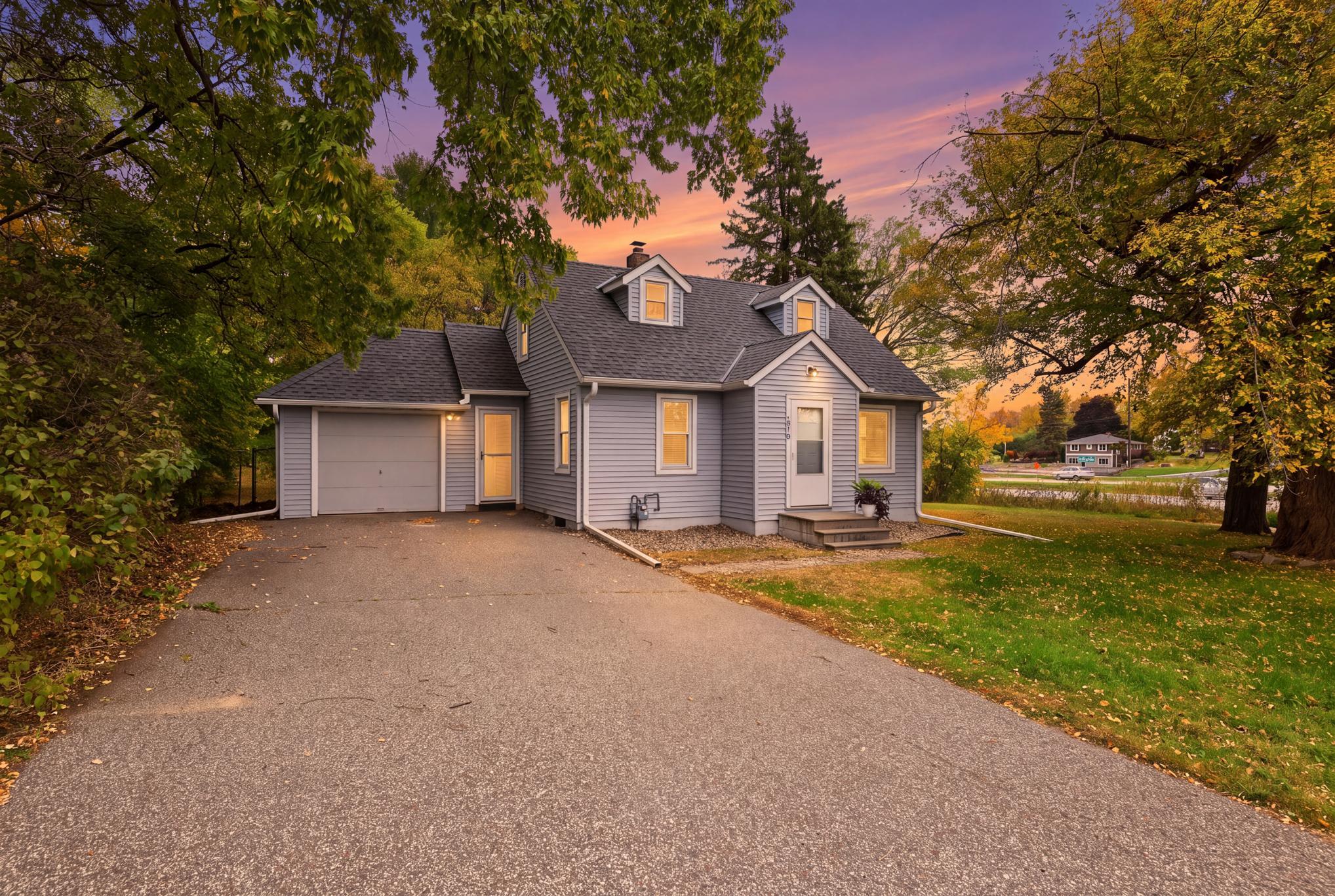 View of Single Family at 1010 Evergreen Lane, Plymouth - Mike Wilen | Minnesota Team Real Estate