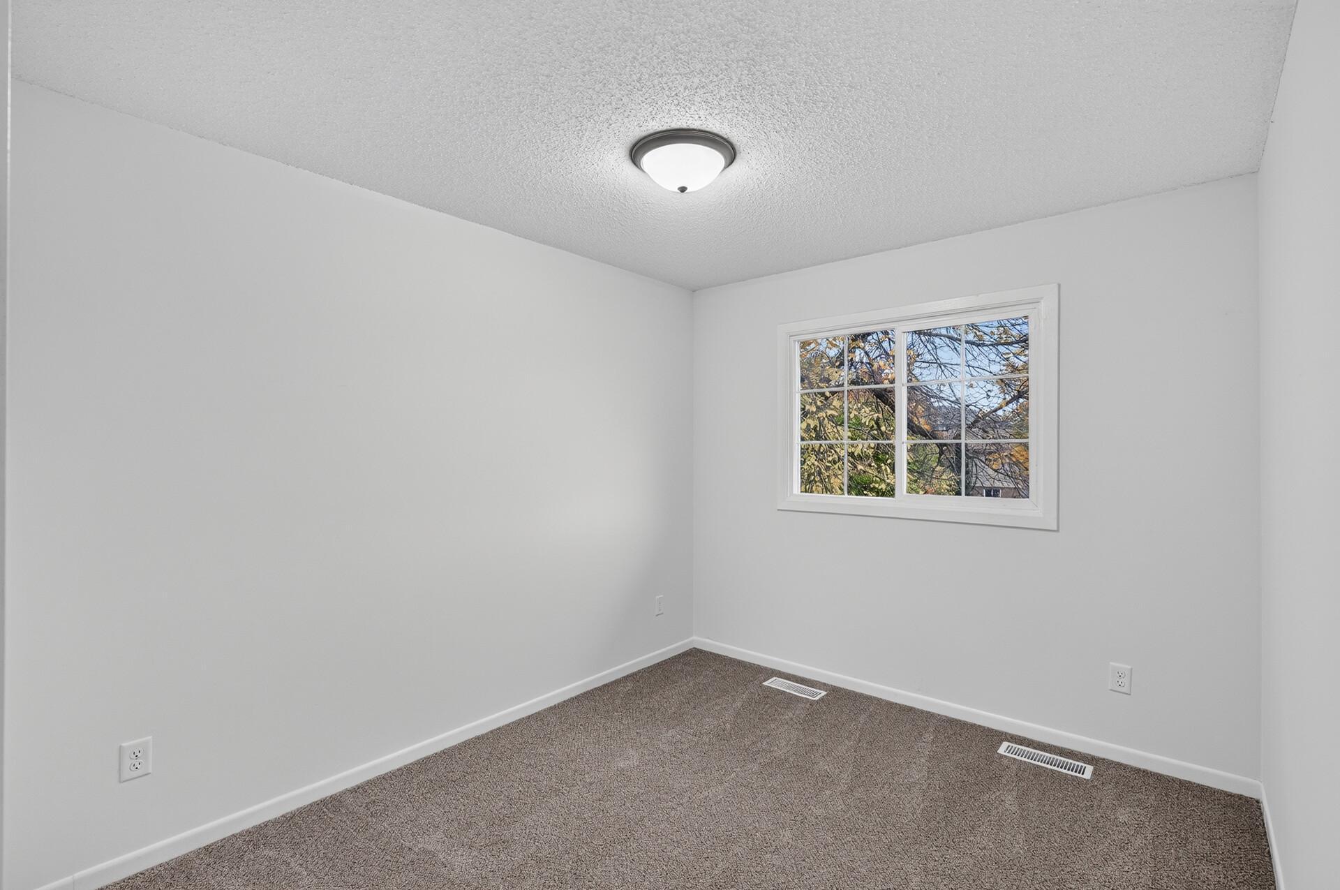 View of Residential at 1227 Polk Street, Shakopee MN 55379, Shakopee (18 of 41) - Mike Wilen | Minnesota Team Real Estate