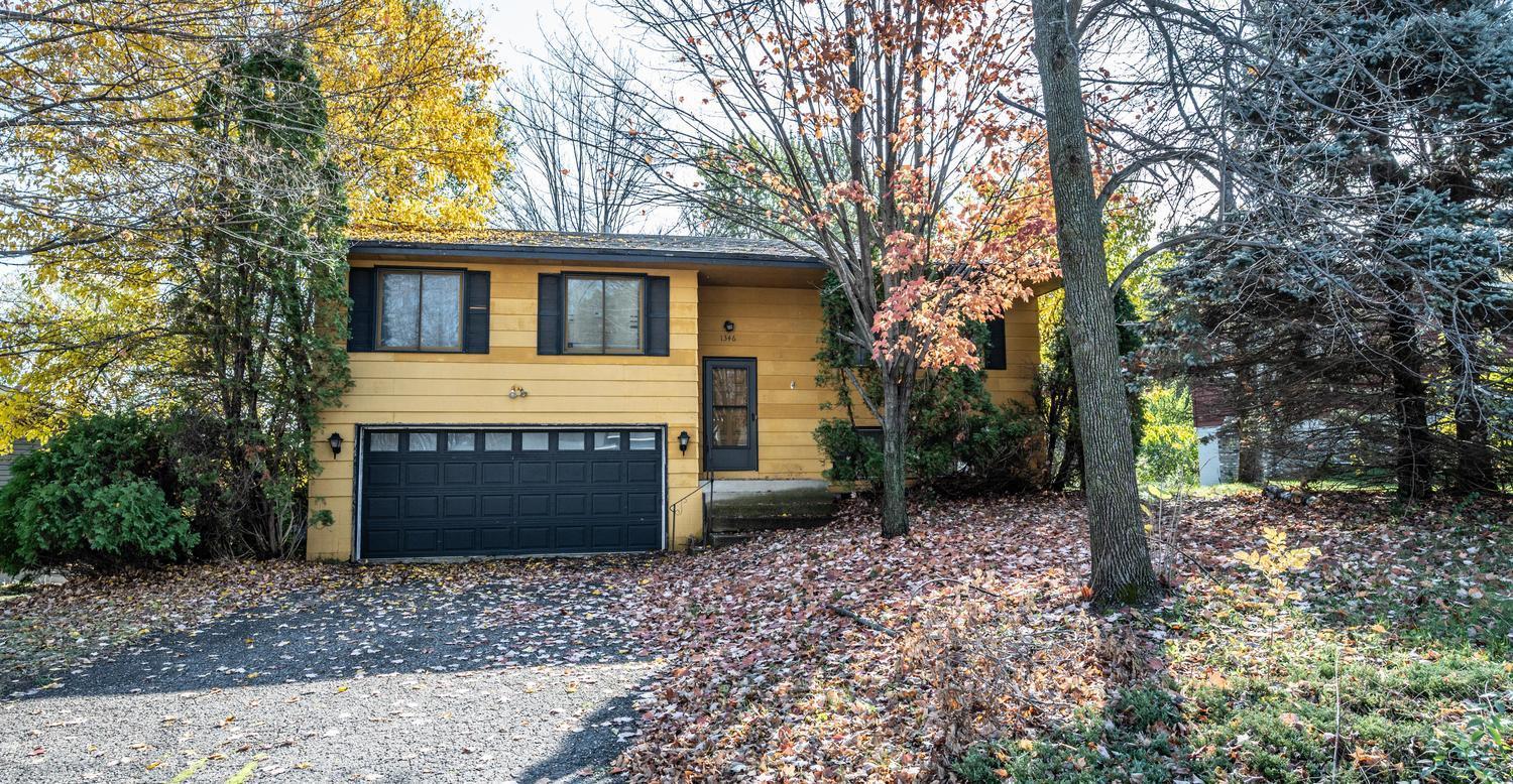 View of Single Family at 1346 Easter Lane, Eagan - Mike Wilen | Minnesota Team Real Estate