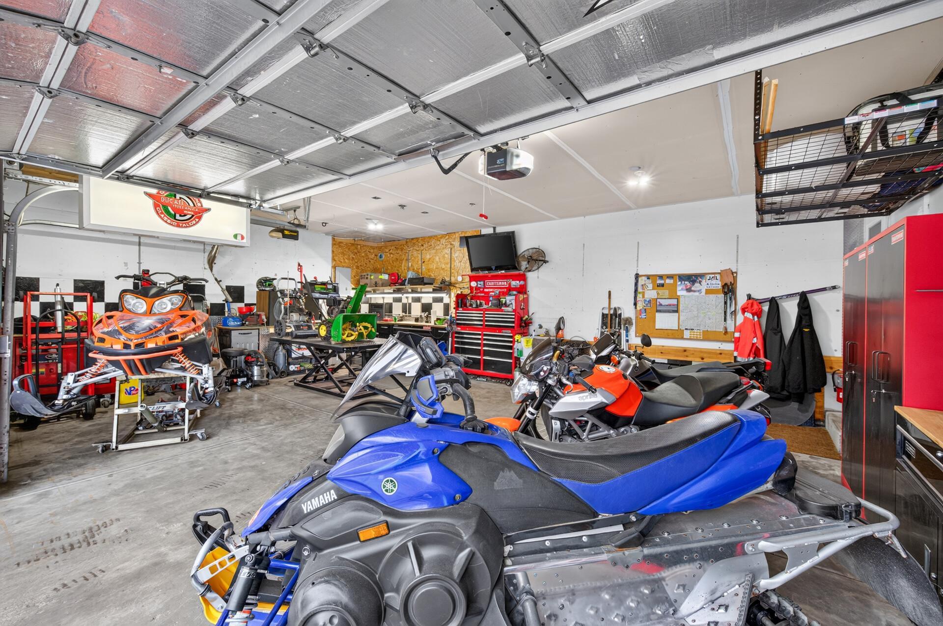 View of Residential at 30573 Redding Avenue, Shafer MN 55074, Shafer (37 of 46) - Mike Wilen | Minnesota Team Real Estate