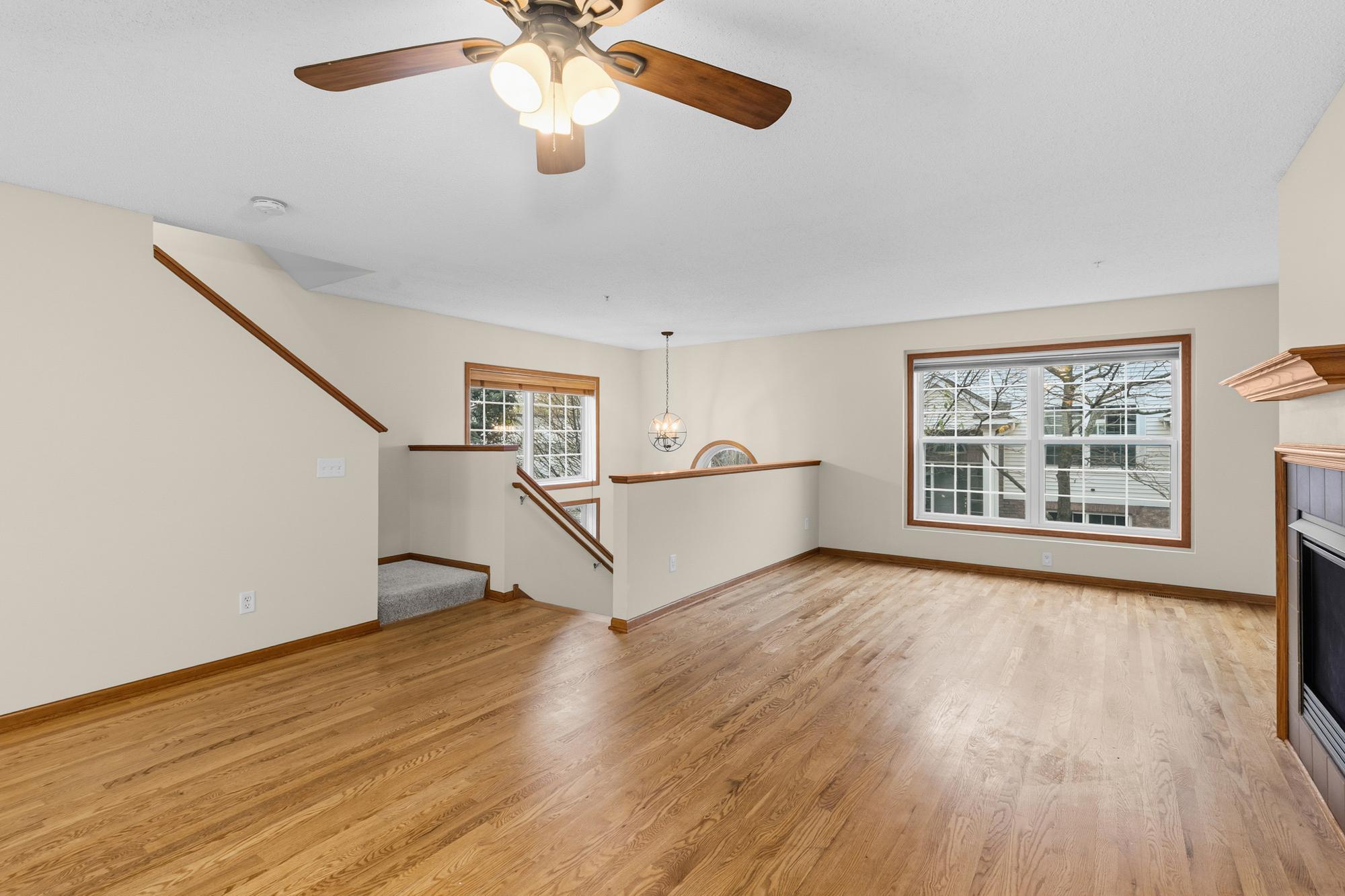 View of Residential at 911 Ledgestone Drive, Mahtomedi MN 55115, Mahtomedi (11 of 35) - Mike Wilen | Minnesota Team Real Estate