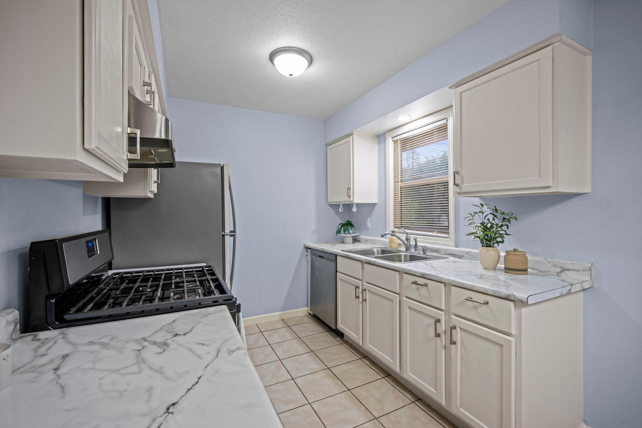 View of Residential at 11308 Jefferson Street, Blaine MN 55434, Blaine (6 of 19) - Mike Wilen | Minnesota Team Real Estate