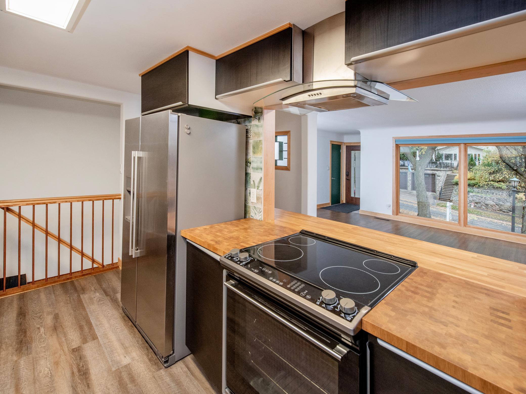 View of Residential at 2387 Bourne Avenue, Saint Paul MN 55108, Saint Paul (10 of 39) - Mike Wilen | Minnesota Team Real Estate
