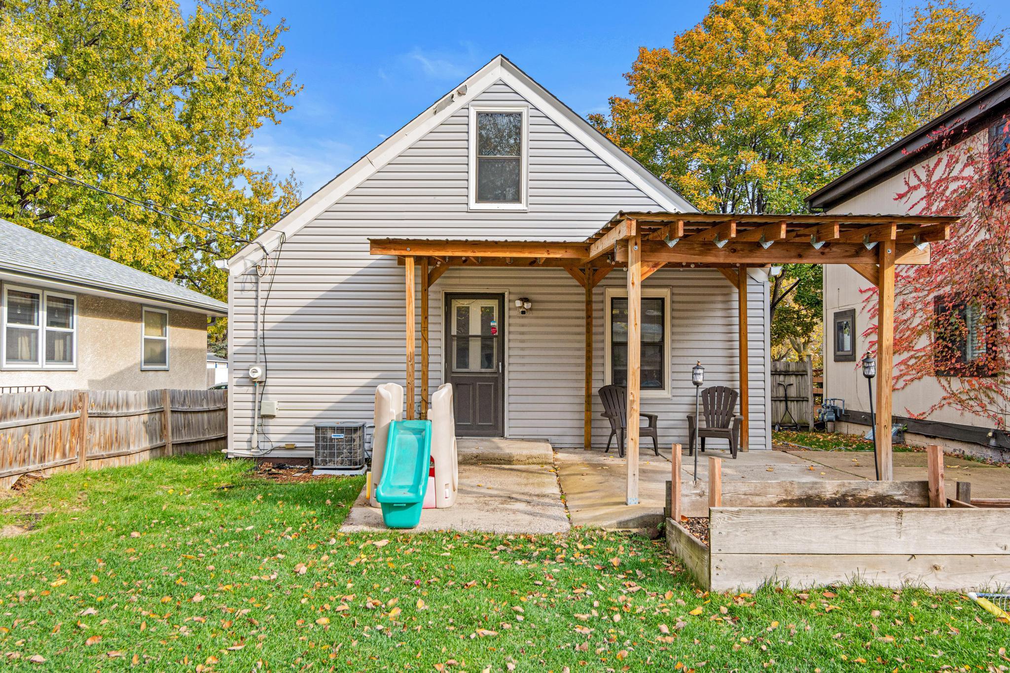 View of Residential at 5552 28th Avenue, Minneapolis MN 55417, Minneapolis (26 of 30) - Mike Wilen | Minnesota Team Real Estate