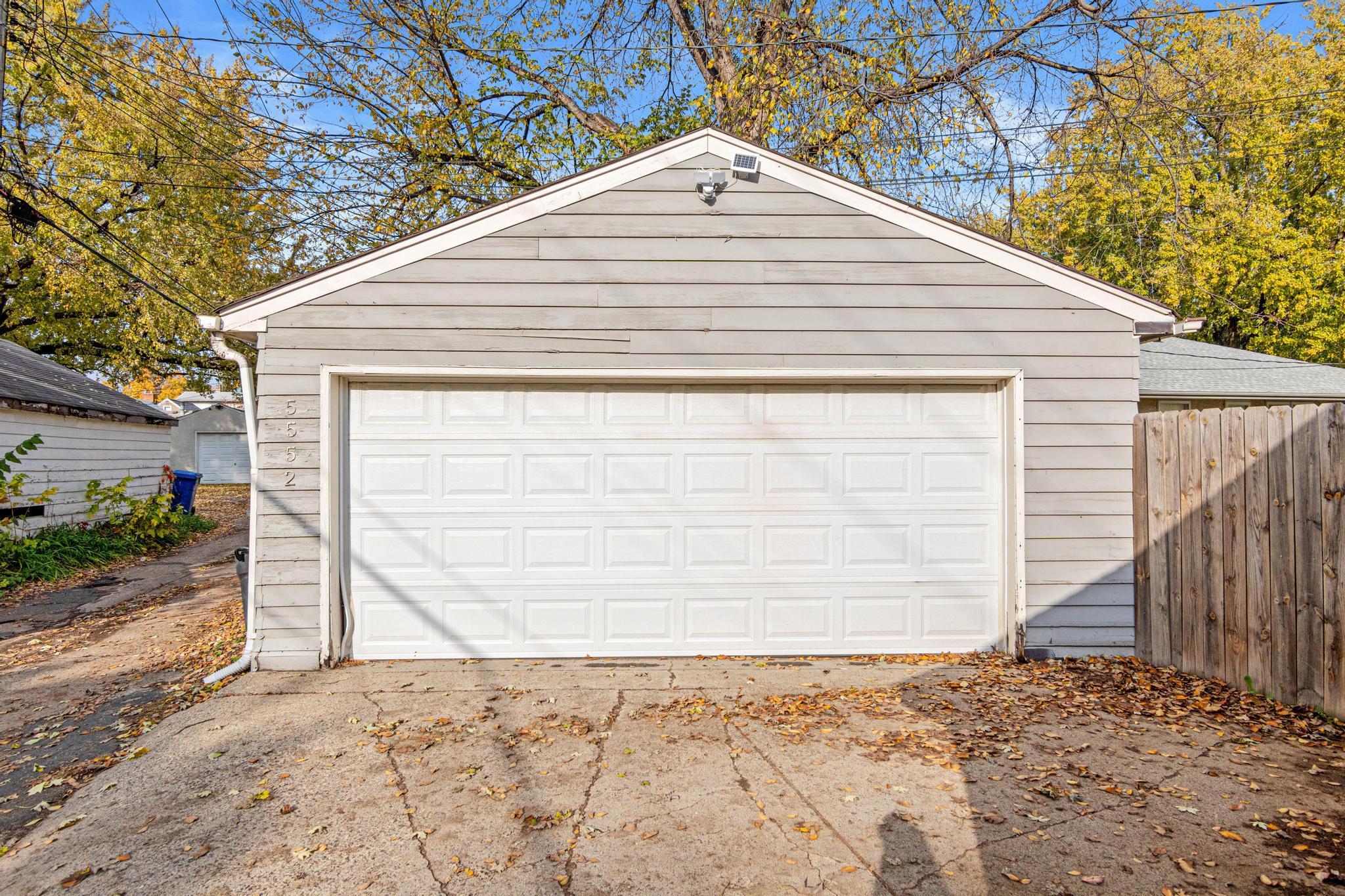 View of Residential at 5552 28th Avenue, Minneapolis MN 55417, Minneapolis (25 of 30) - Mike Wilen | Minnesota Team Real Estate