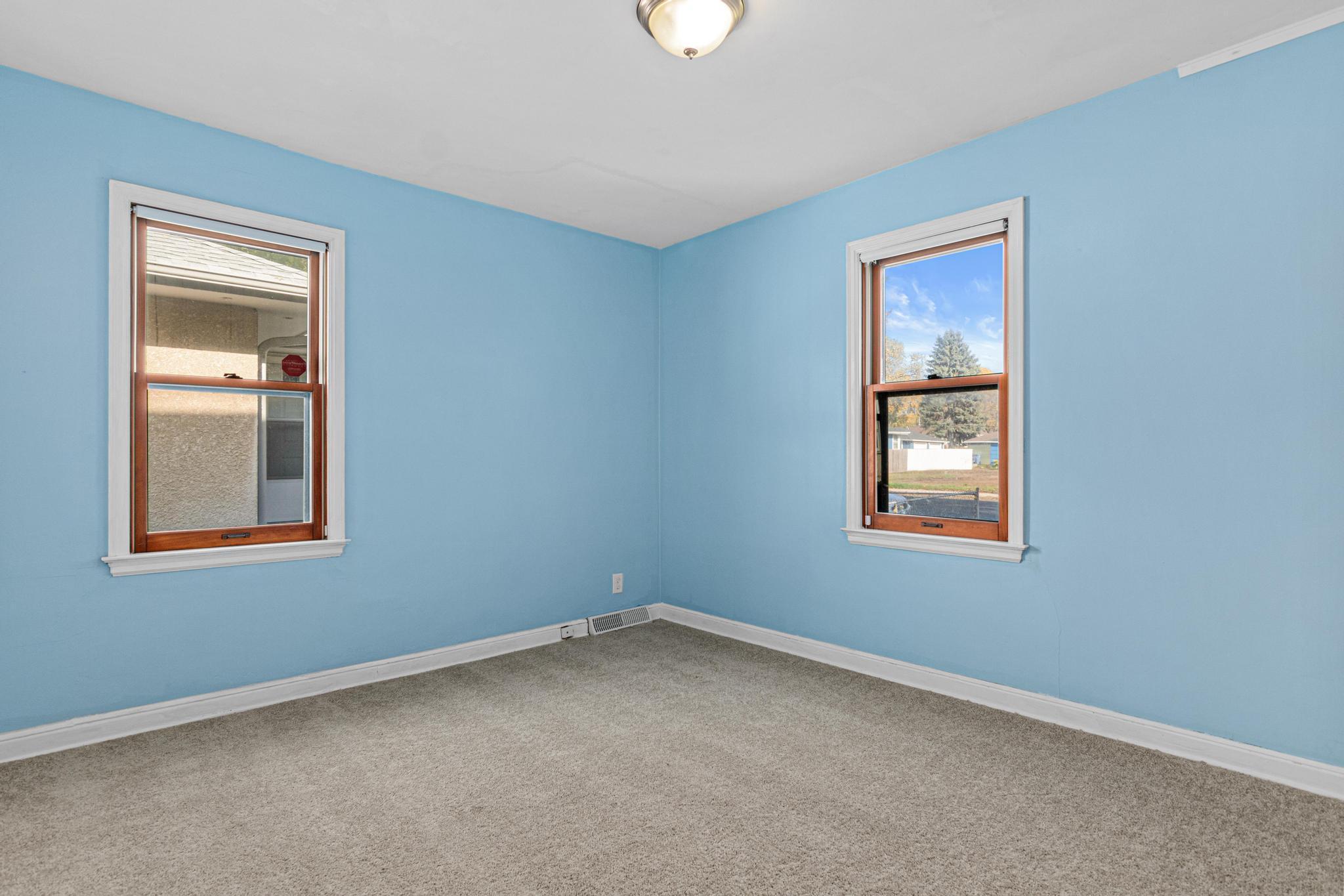 View of Residential at 5552 28th Avenue, Minneapolis MN 55417, Minneapolis (15 of 30) - Mike Wilen | Minnesota Team Real Estate