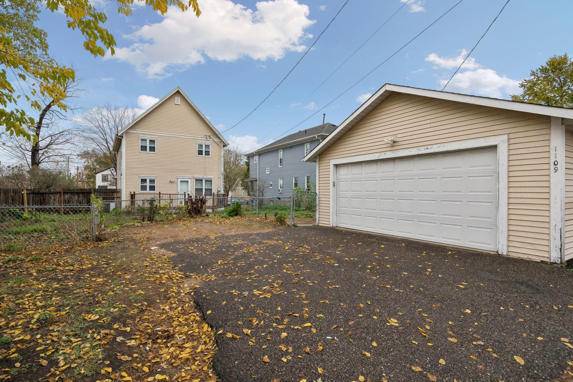 View of Residential at 1109 23rd Avenue, Minneapolis MN 55414, Minneapolis (26 of 36) - Mike Wilen | Minnesota Team Real Estate
