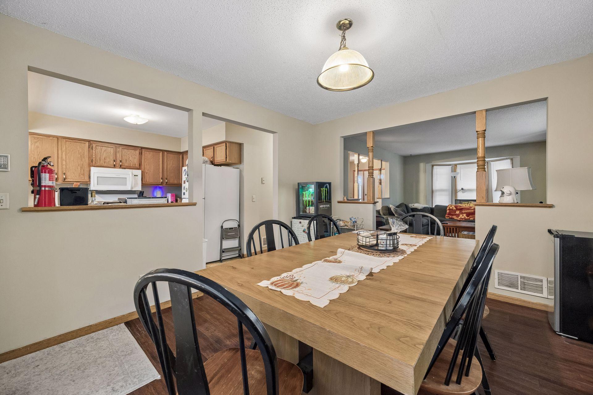View of Residential at 1109 23rd Avenue, Minneapolis MN 55414, Minneapolis (8 of 36) - Mike Wilen | Minnesota Team Real Estate
