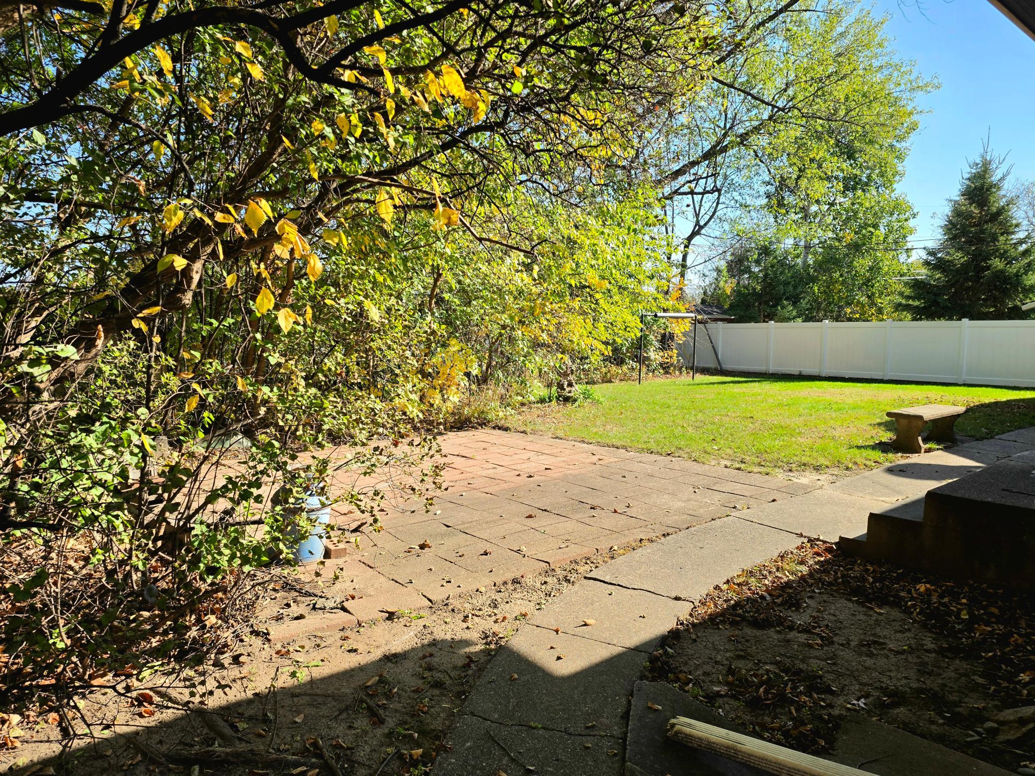 View of Residential at 2010 Greenbrier Street, Maplewood MN 55117, Maplewood (4 of 19) - Mike Wilen | Minnesota Team Real Estate