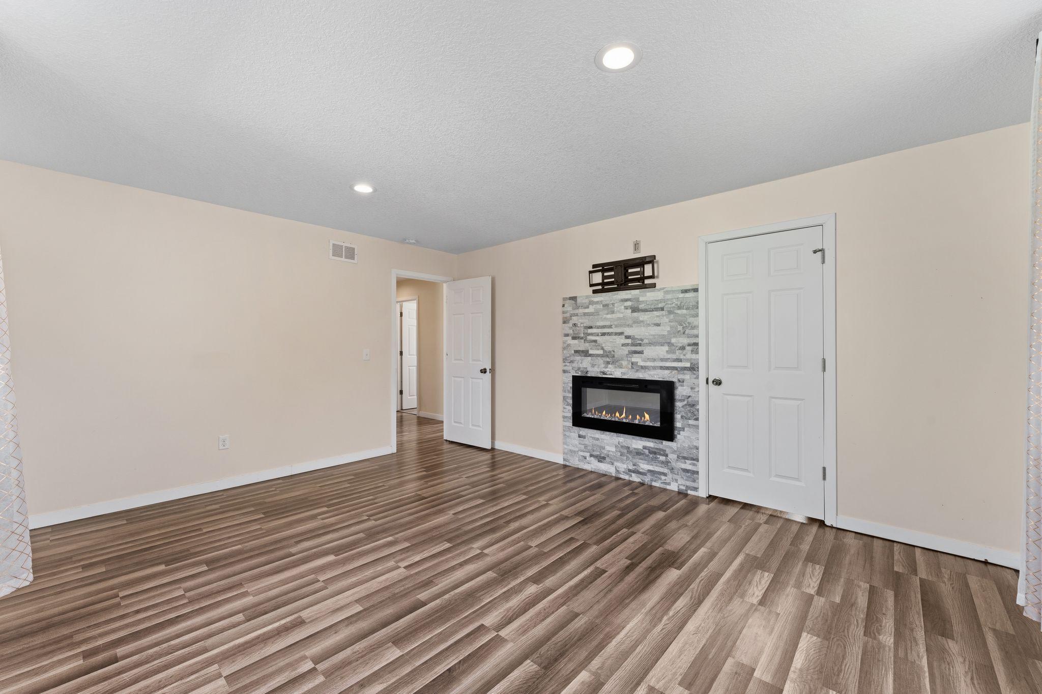 View of Residential at 636 Hall Avenue, Saint Paul MN 55107, Saint Paul (33 of 49) - Mike Wilen | Minnesota Team Real Estate