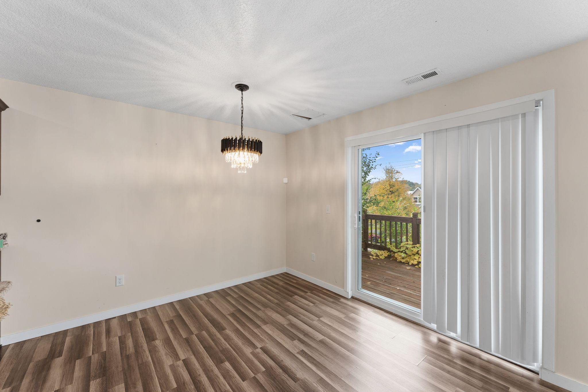 View of Residential at 636 Hall Avenue, Saint Paul MN 55107, Saint Paul (14 of 49) - Mike Wilen | Minnesota Team Real Estate