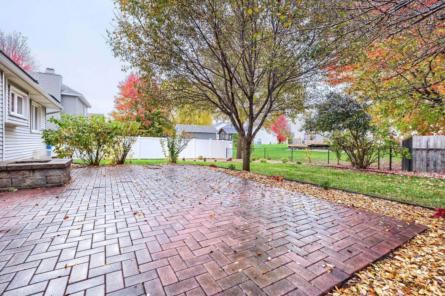 View of Residential at 1119 Bonnieview Drive, Woodbury MN 55129, Woodbury (36 of 41) - Mike Wilen | Minnesota Team Real Estate