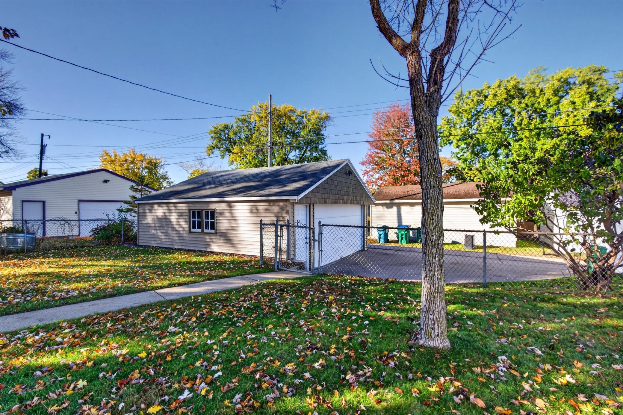 View of Residential at 2810 Pennsylvania Avenue, Saint Louis Park MN 55426, Saint Louis Park (27 of 29) - Mike Wilen | Minnesota Team Real Estate