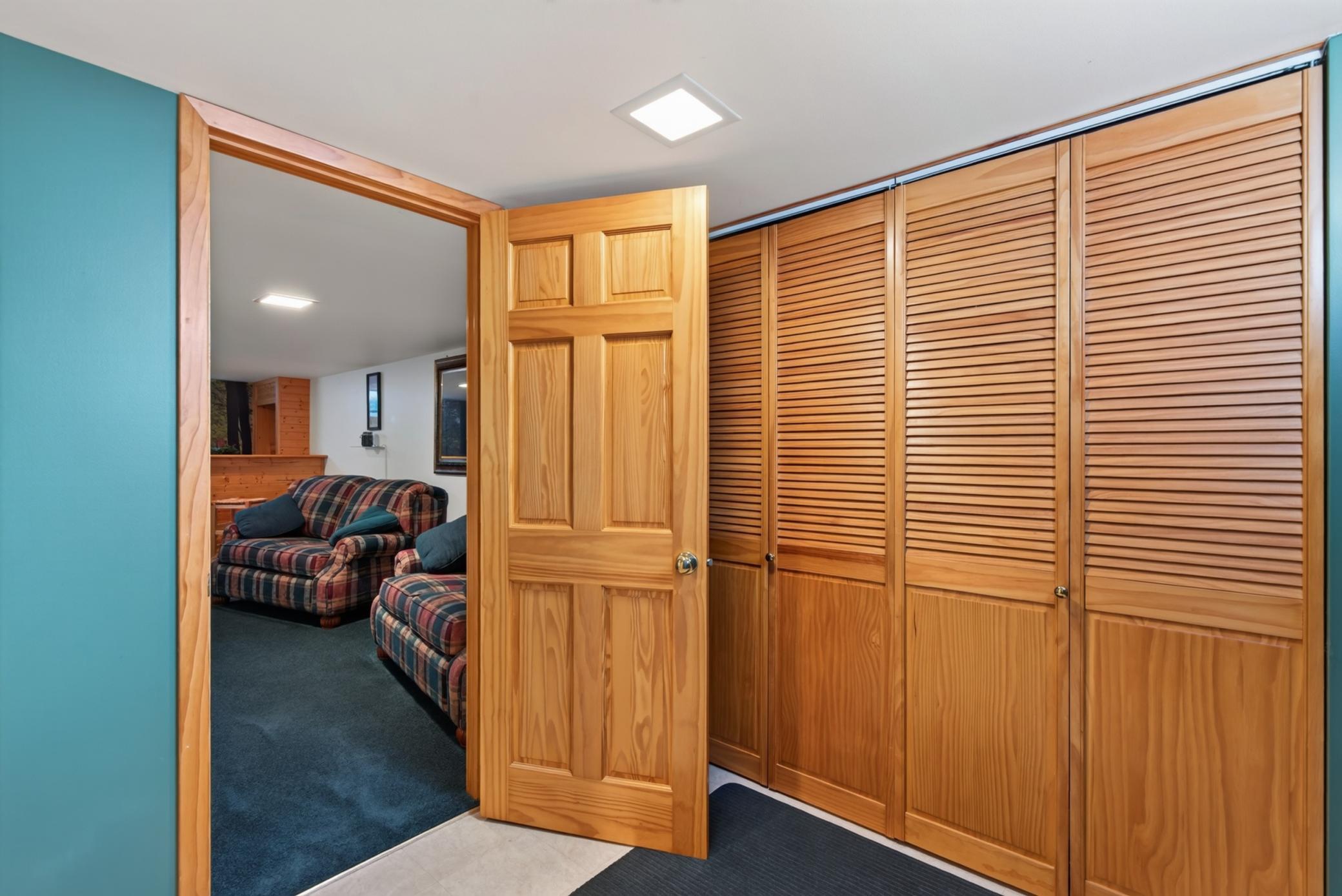 View of Residential at 2810 Pennsylvania Avenue, Saint Louis Park MN 55426, Saint Louis Park (17 of 29) - Mike Wilen | Minnesota Team Real Estate