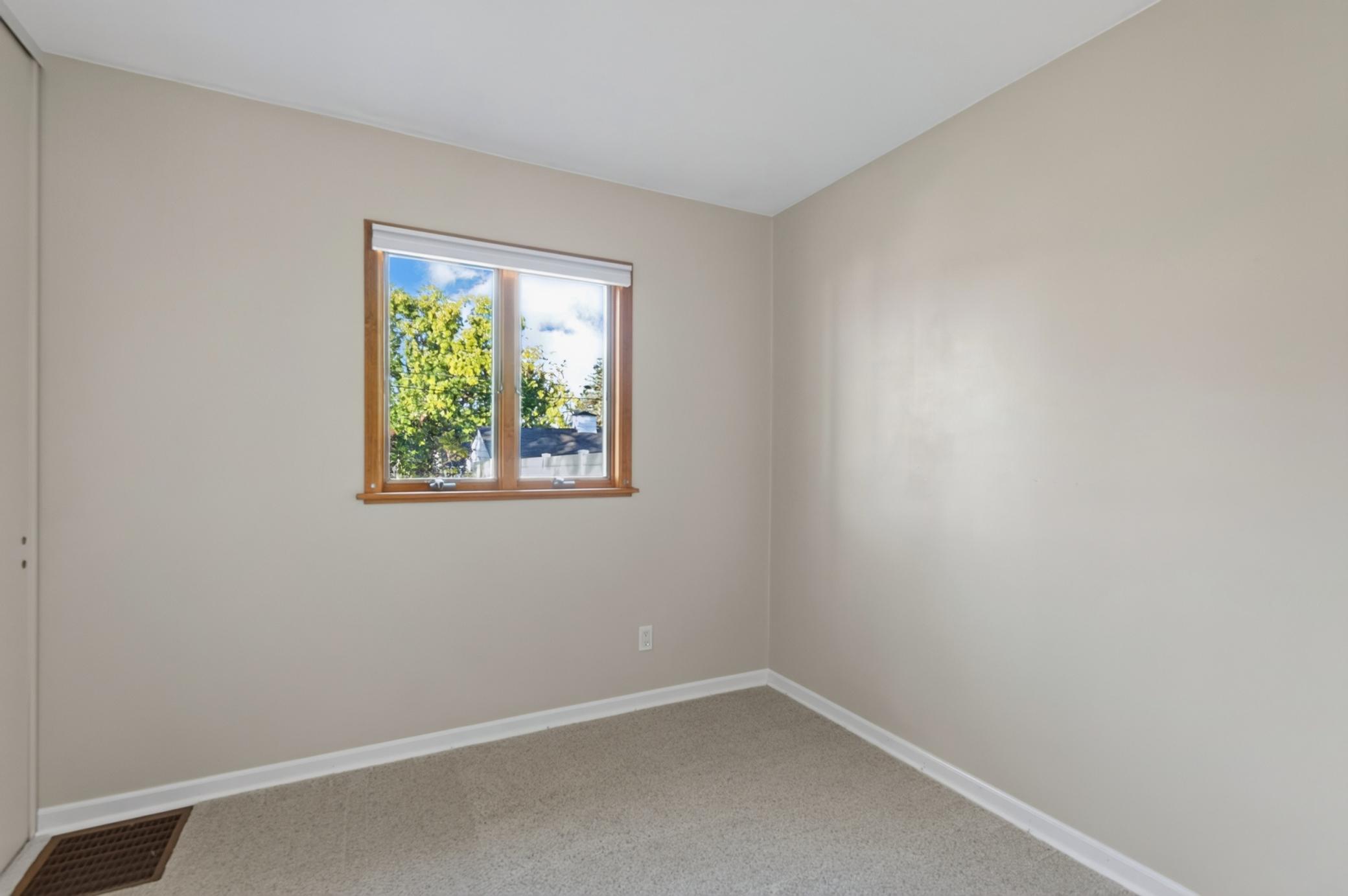 View of Residential at 2810 Pennsylvania Avenue, Saint Louis Park MN 55426, Saint Louis Park (14 of 29) - Mike Wilen | Minnesota Team Real Estate