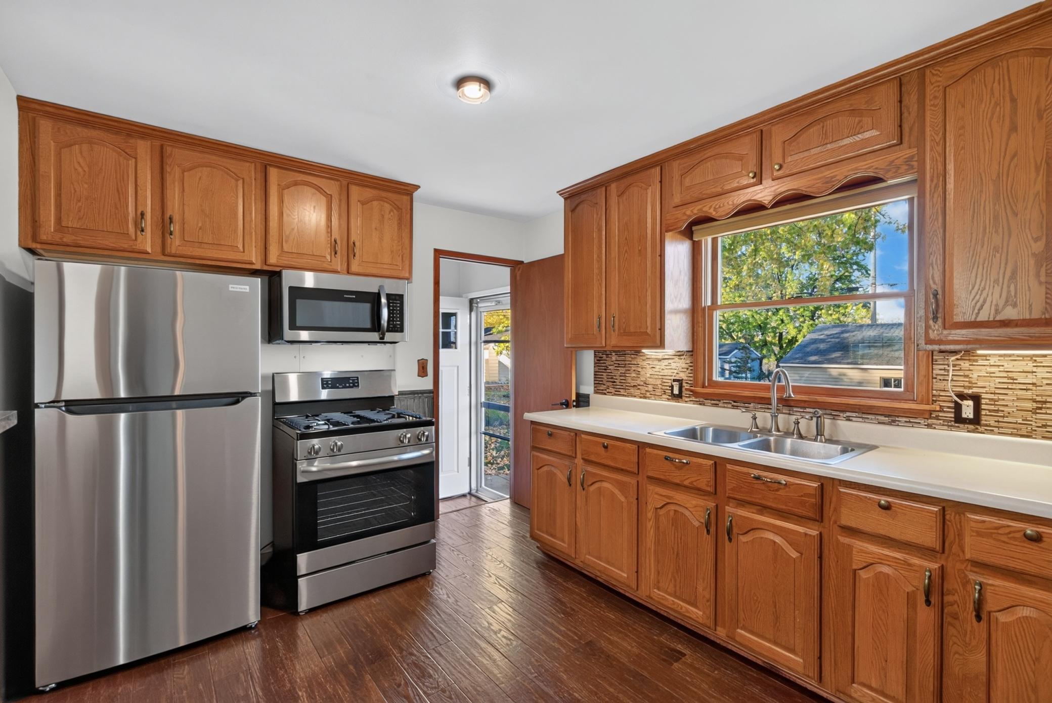 View of Residential at 2810 Pennsylvania Avenue, Saint Louis Park MN 55426, Saint Louis Park (7 of 29) - Mike Wilen | Minnesota Team Real Estate