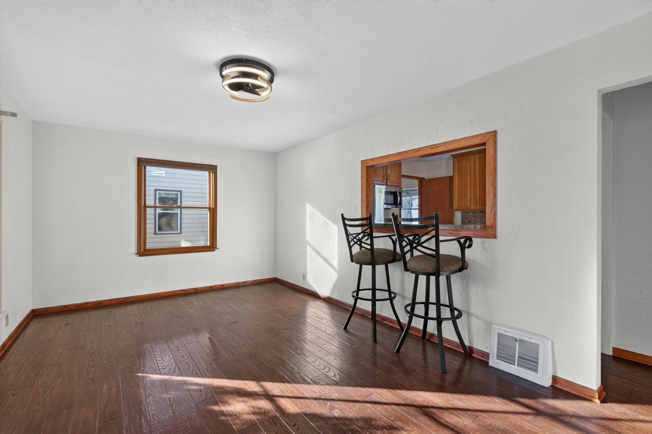 View of Residential at 2810 Pennsylvania Avenue, Saint Louis Park MN 55426, Saint Louis Park (5 of 29) - Mike Wilen | Minnesota Team Real Estate