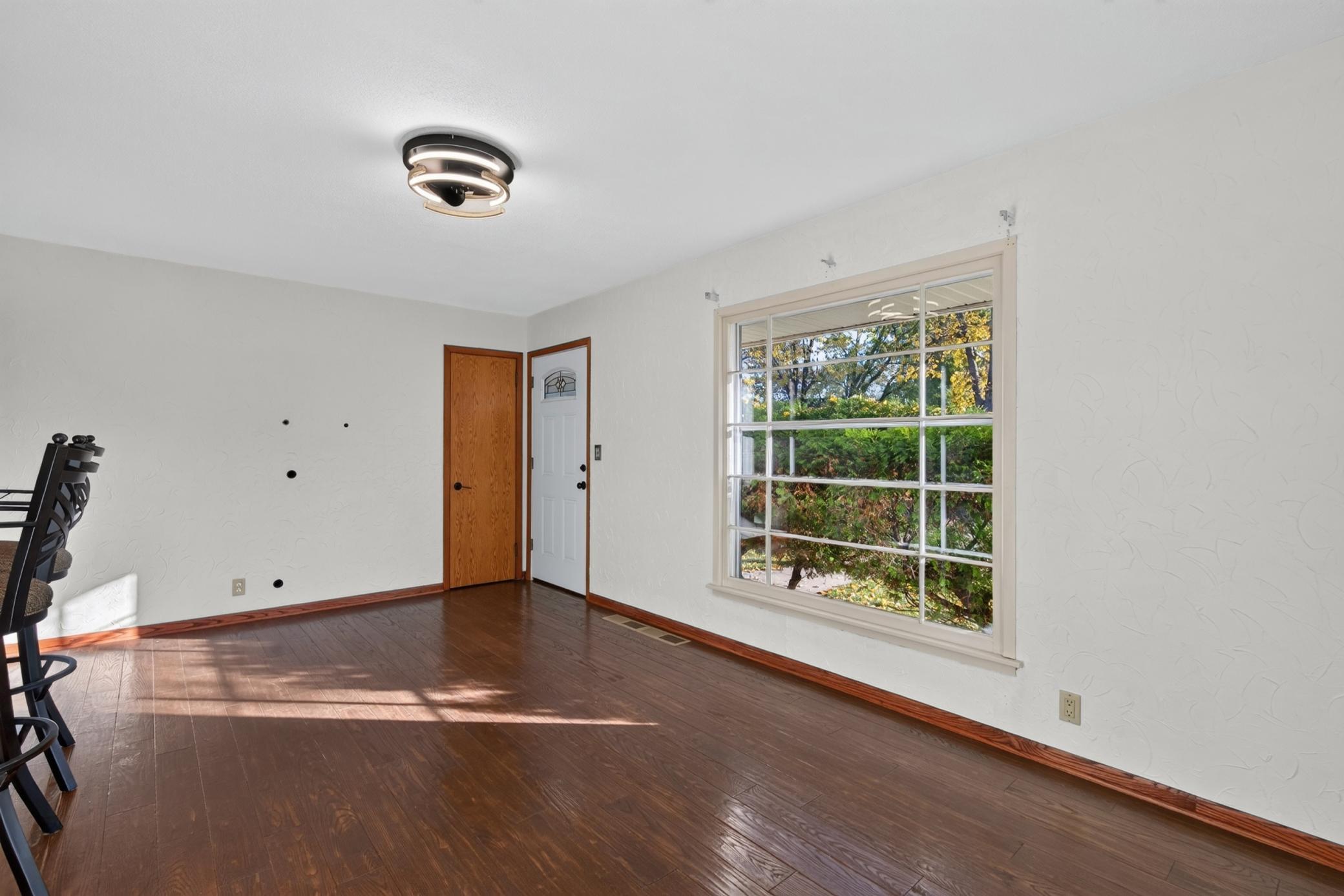 View of Residential at 2810 Pennsylvania Avenue, Saint Louis Park MN 55426, Saint Louis Park (4 of 29) - Mike Wilen | Minnesota Team Real Estate