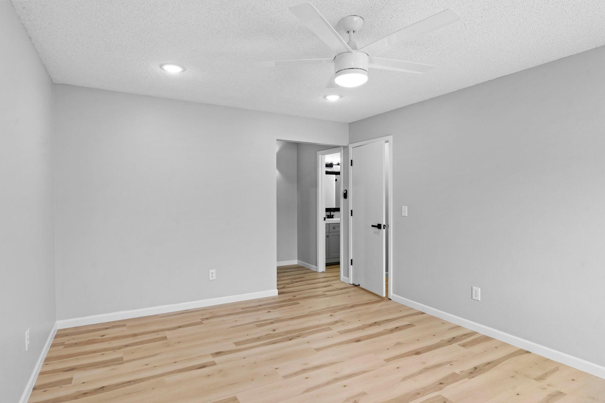 View of Residential at 8717 Maplebrook Circle, Brooklyn Park MN 55445, Brooklyn Park (14 of 36) - Mike Wilen | Minnesota Team Real Estate