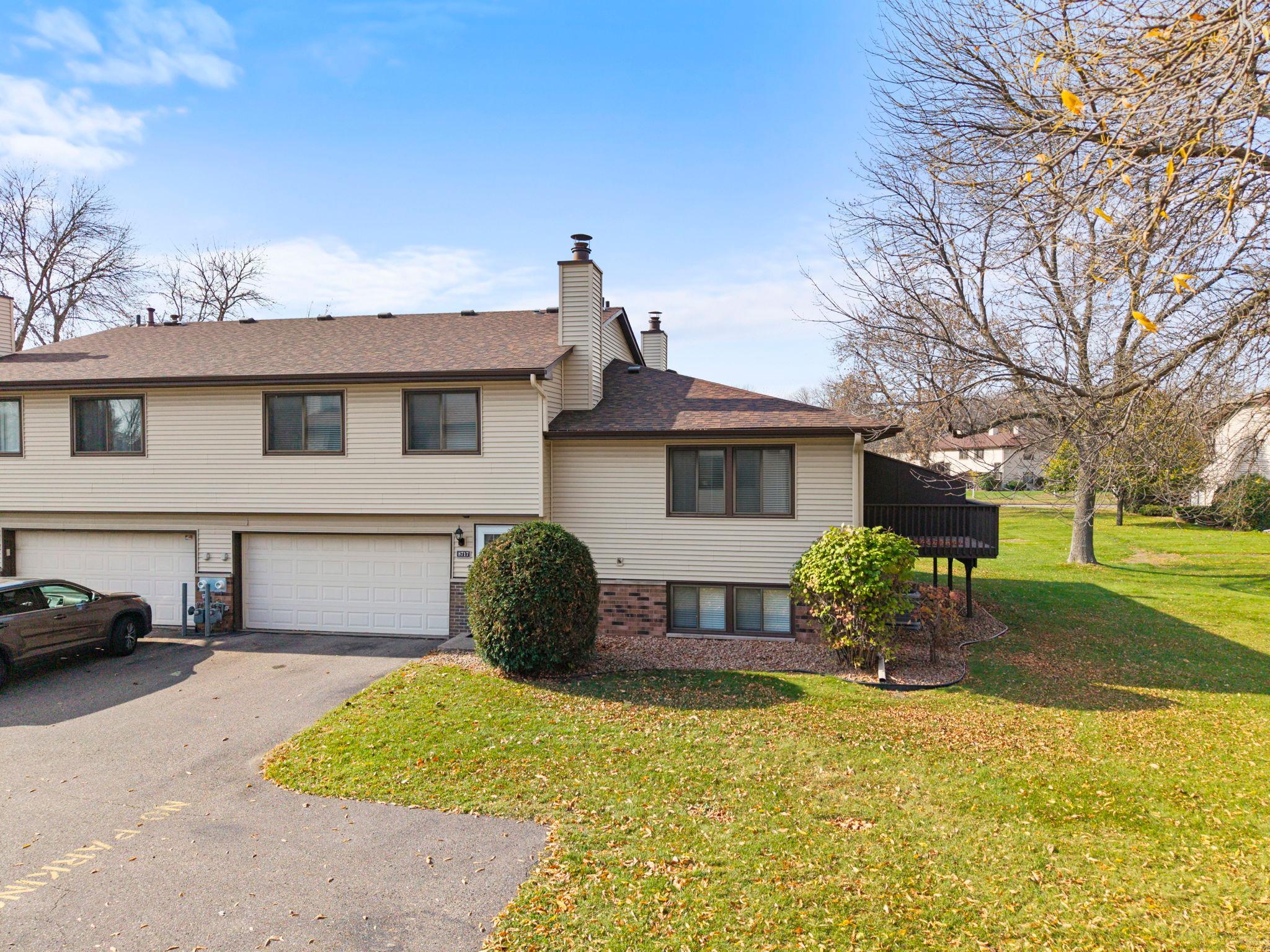 View of Residential at 8717 Maplebrook Circle, Brooklyn Park MN 55445, Brooklyn Park (3 of 36) - Mike Wilen | Minnesota Team Real Estate