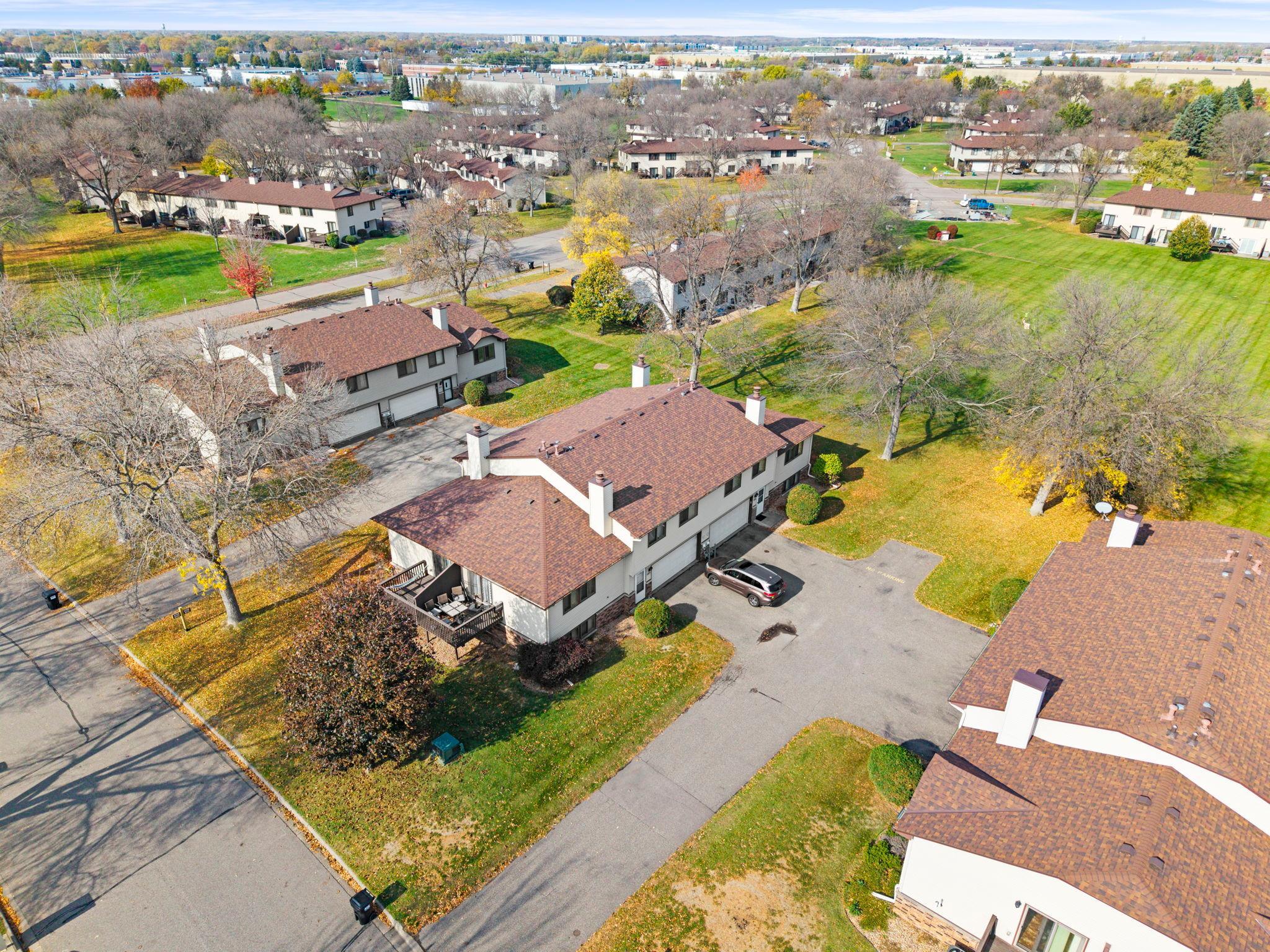 View of Residential at 8717 Maplebrook Circle, Brooklyn Park MN 55445, Brooklyn Park (2 of 36) - Mike Wilen | Minnesota Team Real Estate
