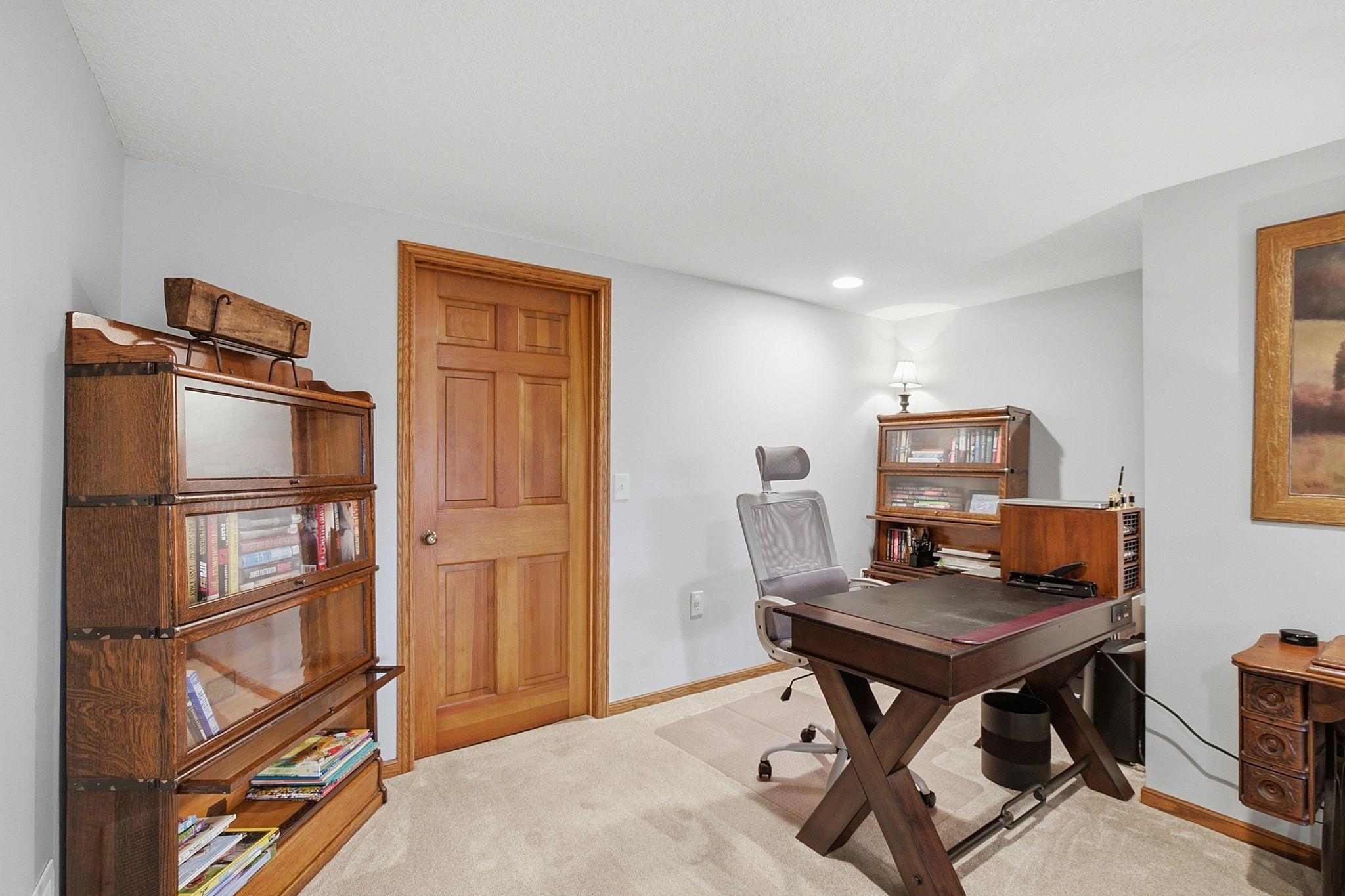View of Residential at 1289 Black Oaks Court, Plymouth MN 55447, Plymouth (27 of 32) - Mike Wilen | Minnesota Team Real Estate