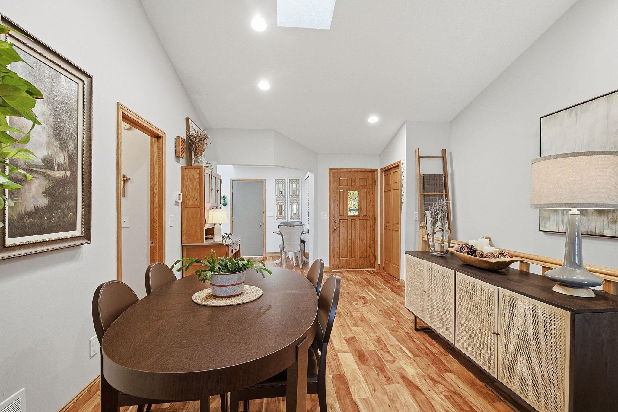 View of Residential at 1289 Black Oaks Court, Plymouth MN 55447, Plymouth (17 of 32) - Mike Wilen | Minnesota Team Real Estate