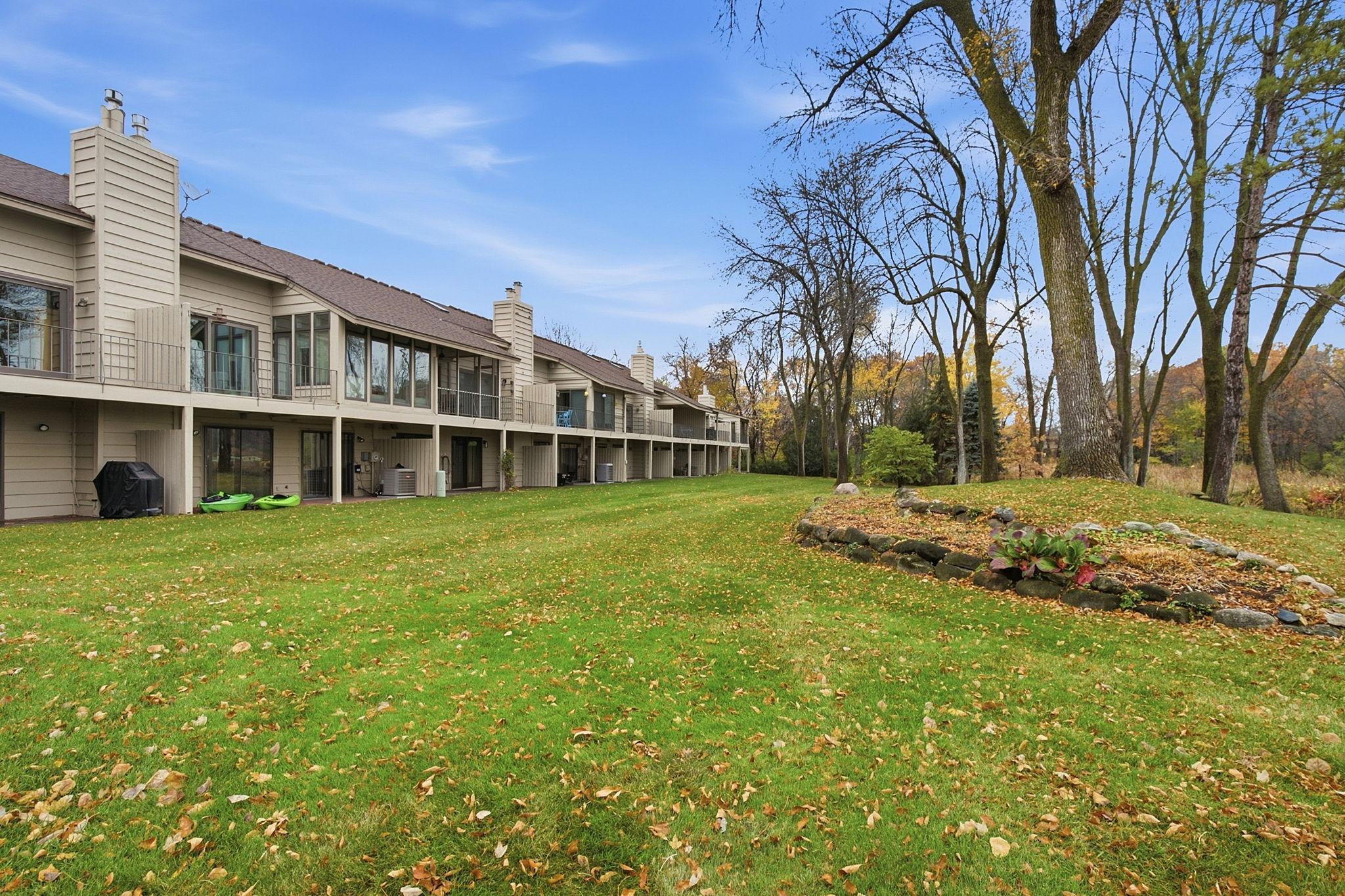 View of Residential at 1289 Black Oaks Court, Plymouth MN 55447, Plymouth (7 of 32) - Mike Wilen | Minnesota Team Real Estate
