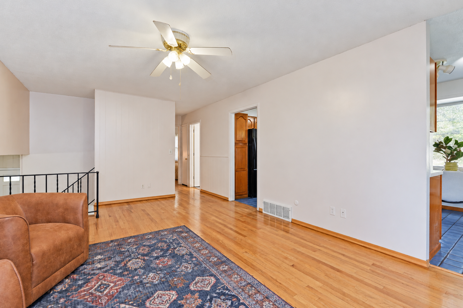 View of Residential at 8469 Ivan Avenue, Cottage Grove MN 55016, Cottage Grove (5 of 28) - Mike Wilen | Minnesota Team Real Estate