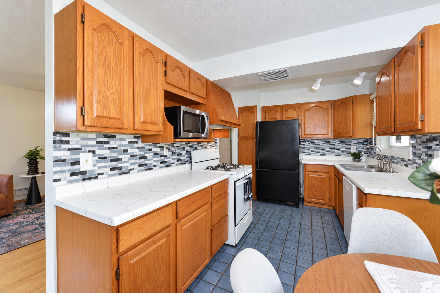 View of Residential at 8469 Ivan Avenue, Cottage Grove MN 55016, Cottage Grove (9 of 28) - Mike Wilen | Minnesota Team Real Estate