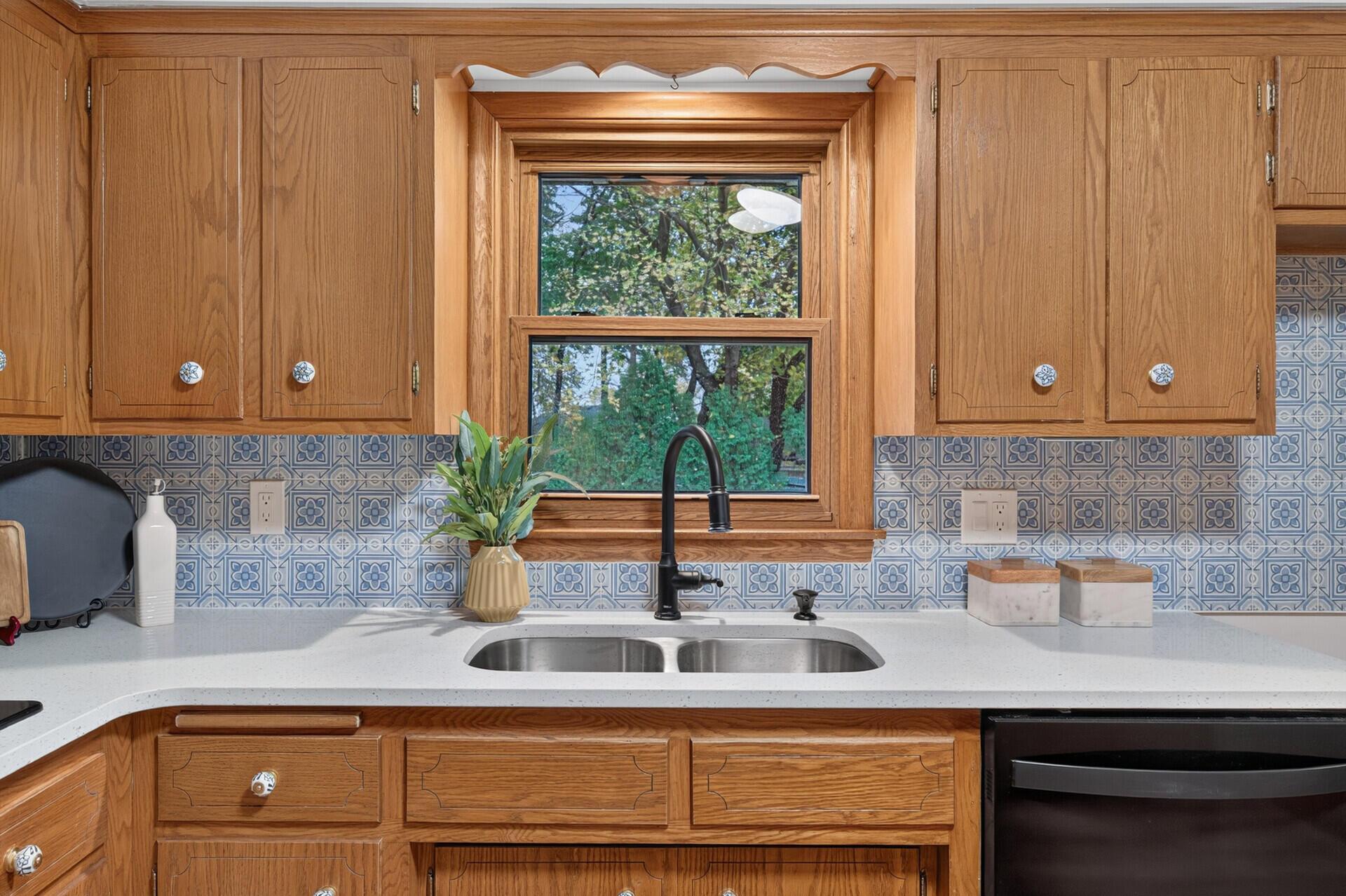 View of Residential at 2199 Long Lake Road, New Brighton MN 55112, New Brighton (6 of 23) - Mike Wilen | Minnesota Team Real Estate