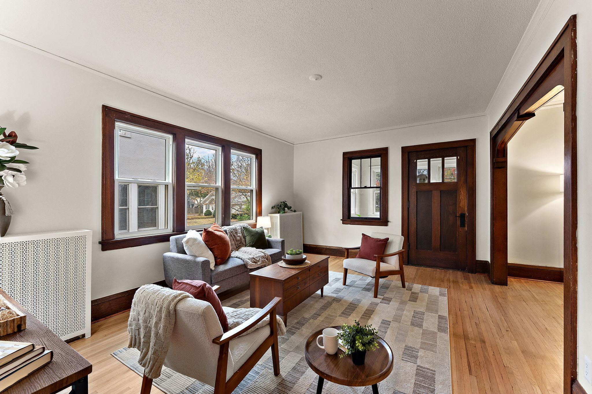 View of Residential at 342 Saratoga Street, Saint Paul MN 55105, Saint Paul (8 of 38) - Mike Wilen | Minnesota Team Real Estate