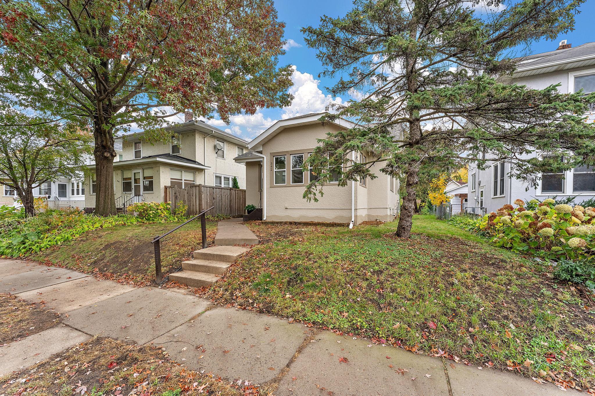 View of Residential at 342 Saratoga Street, Saint Paul MN 55105, Saint Paul (5 of 38) - Mike Wilen | Minnesota Team Real Estate
