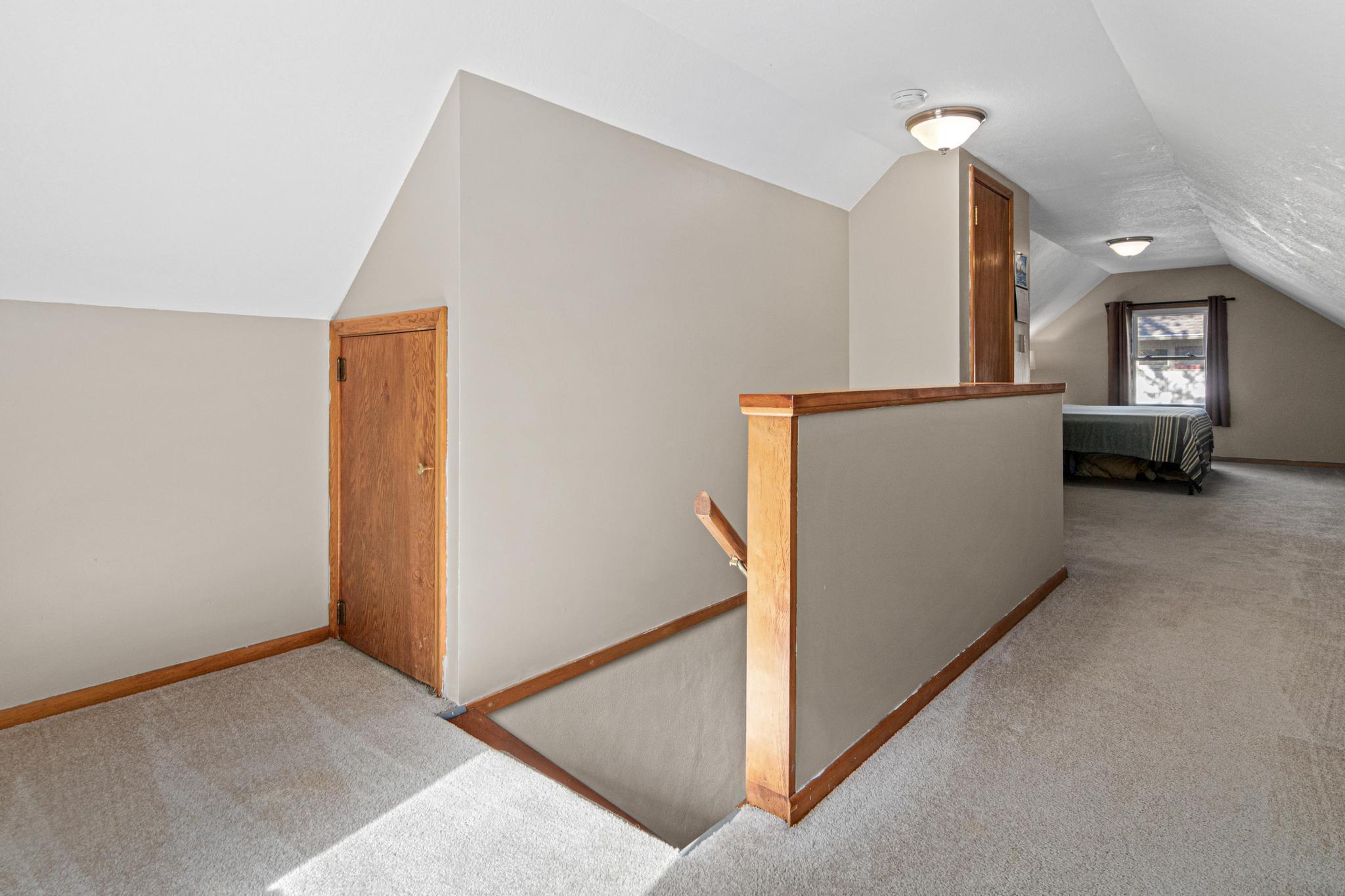 View of Residential at 1044 Lexington Parkway, Saint Paul MN 55103, Saint Paul (19 of 23) - Mike Wilen | Minnesota Team Real Estate