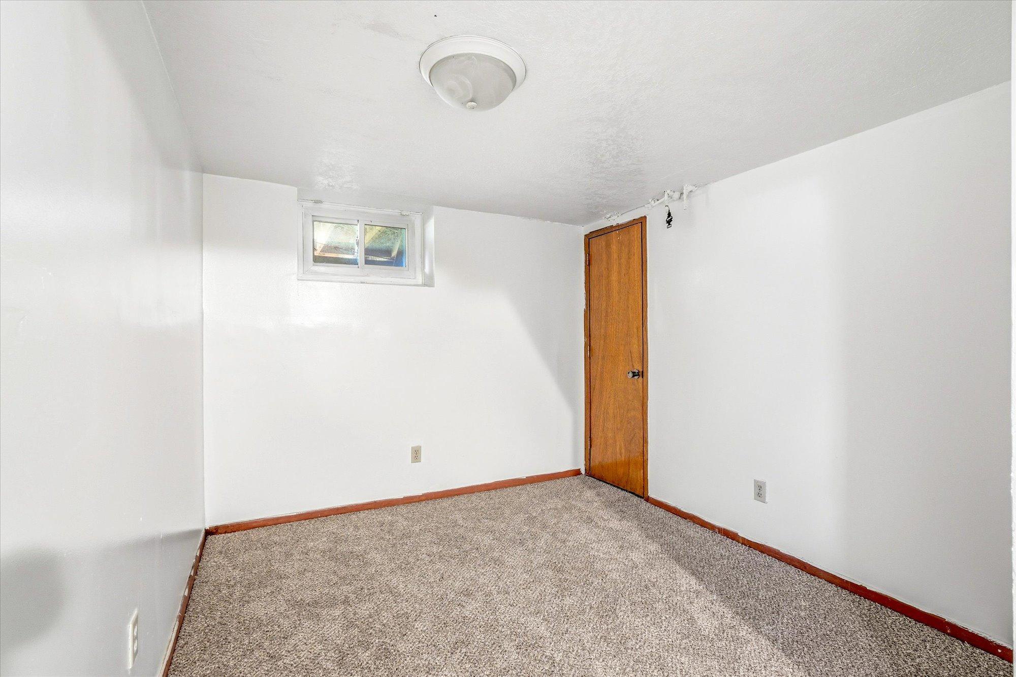 View of Residential at 3736 18th Avenue, Minneapolis MN 55407, Minneapolis (24 of 35) - Mike Wilen | Minnesota Team Real Estate