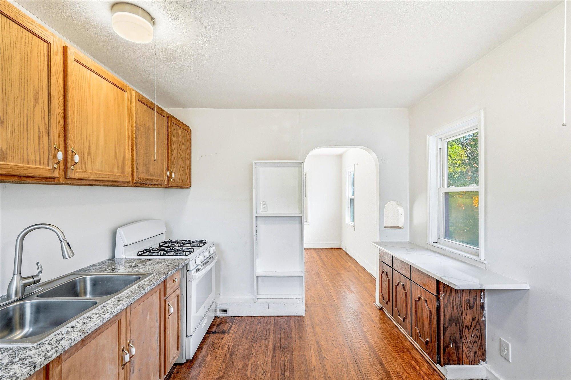 View of Residential at 3736 18th Avenue, Minneapolis MN 55407, Minneapolis (11 of 35) - Mike Wilen | Minnesota Team Real Estate