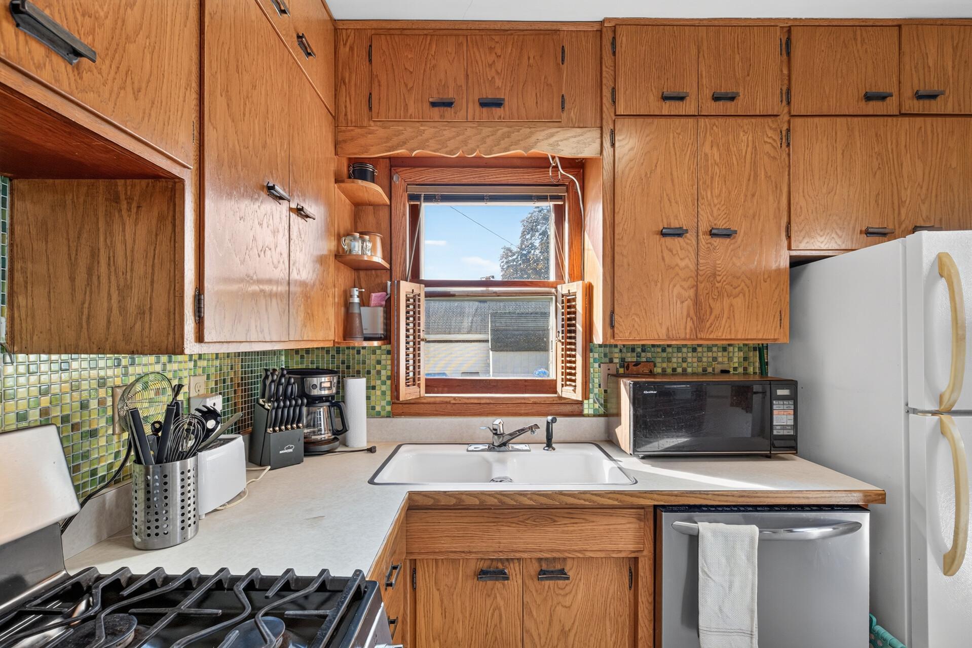 View of Residential at 5324 37th Avenue, Minneapolis MN 55417, Minneapolis (9 of 36) - Mike Wilen | Minnesota Team Real Estate