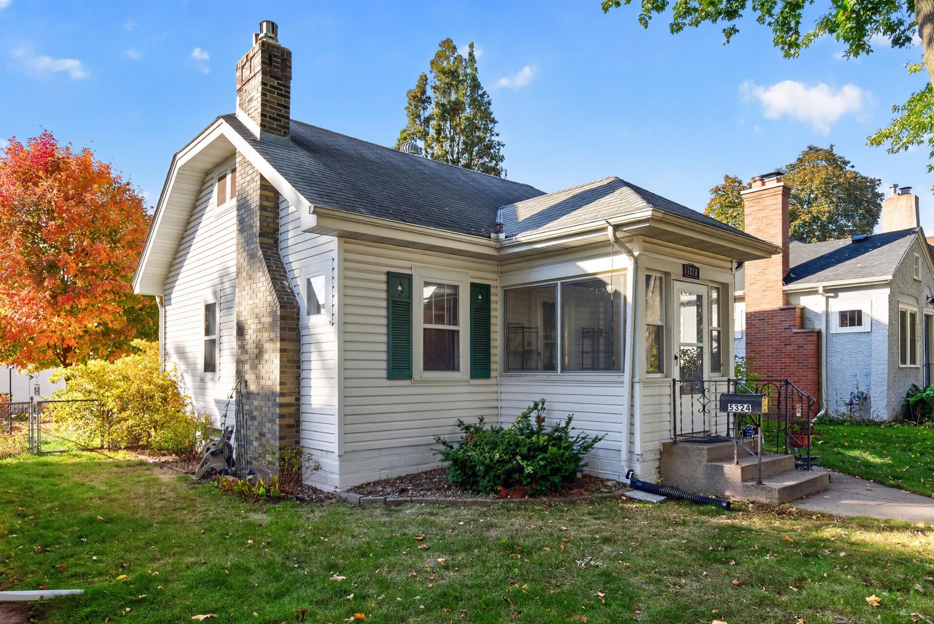 View of Residential at 5324 37th Avenue, Minneapolis MN 55417, Minneapolis (29 of 36) - Mike Wilen | Minnesota Team Real Estate