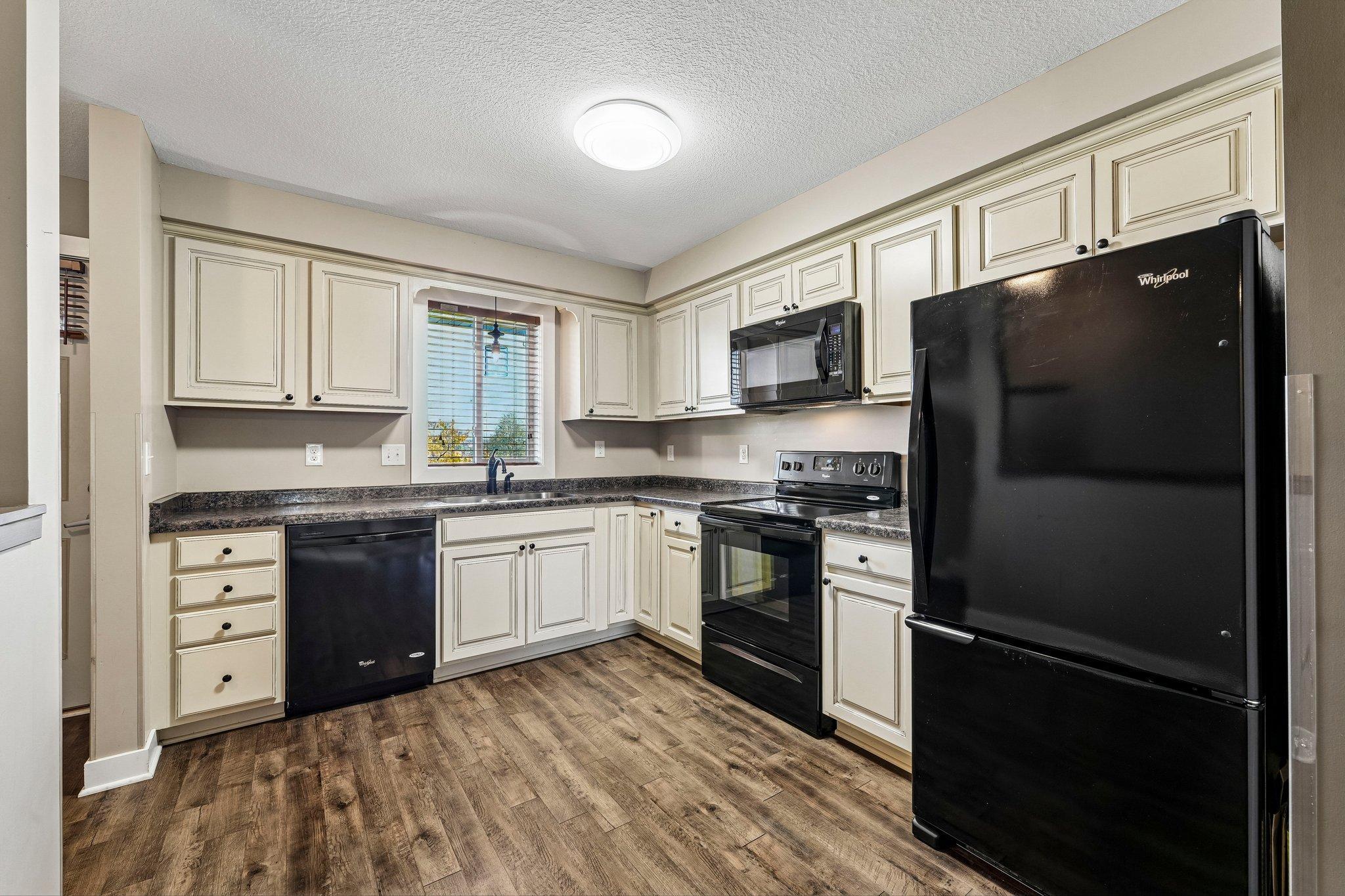 View of Residential at 8736 Aldrich Avenue, Bloomington MN 55420, Bloomington (17 of 27) - Mike Wilen | Minnesota Team Real Estate