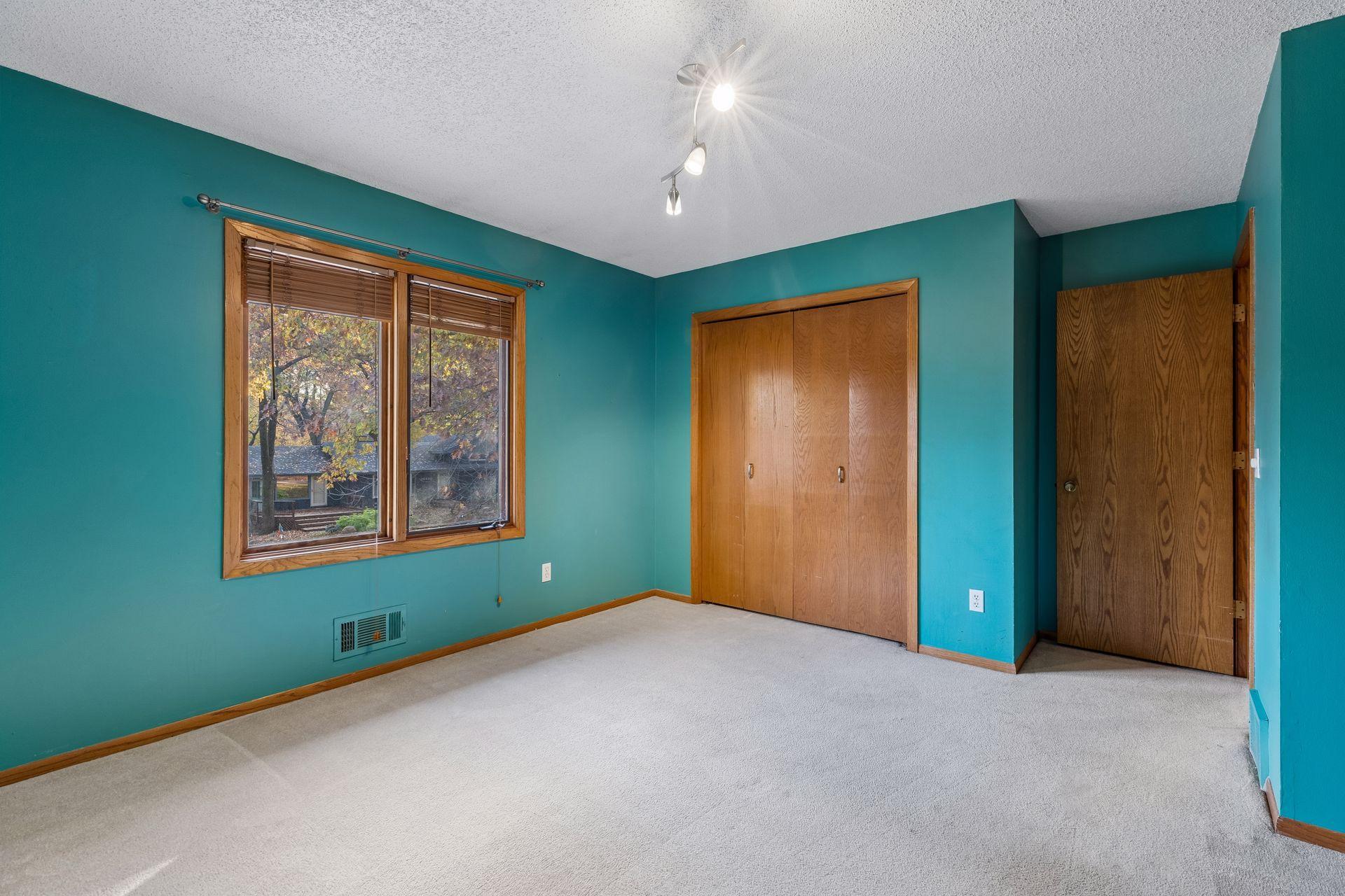 View of Residential at 16640 Hillcrest Court, Eden Prairie MN 55346, Eden Prairie (23 of 55) - Mike Wilen | Minnesota Team Real Estate