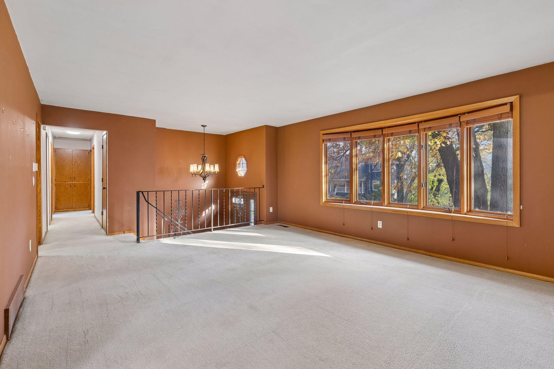 View of Residential at 16640 Hillcrest Court, Eden Prairie MN 55346, Eden Prairie (9 of 55) - Mike Wilen | Minnesota Team Real Estate