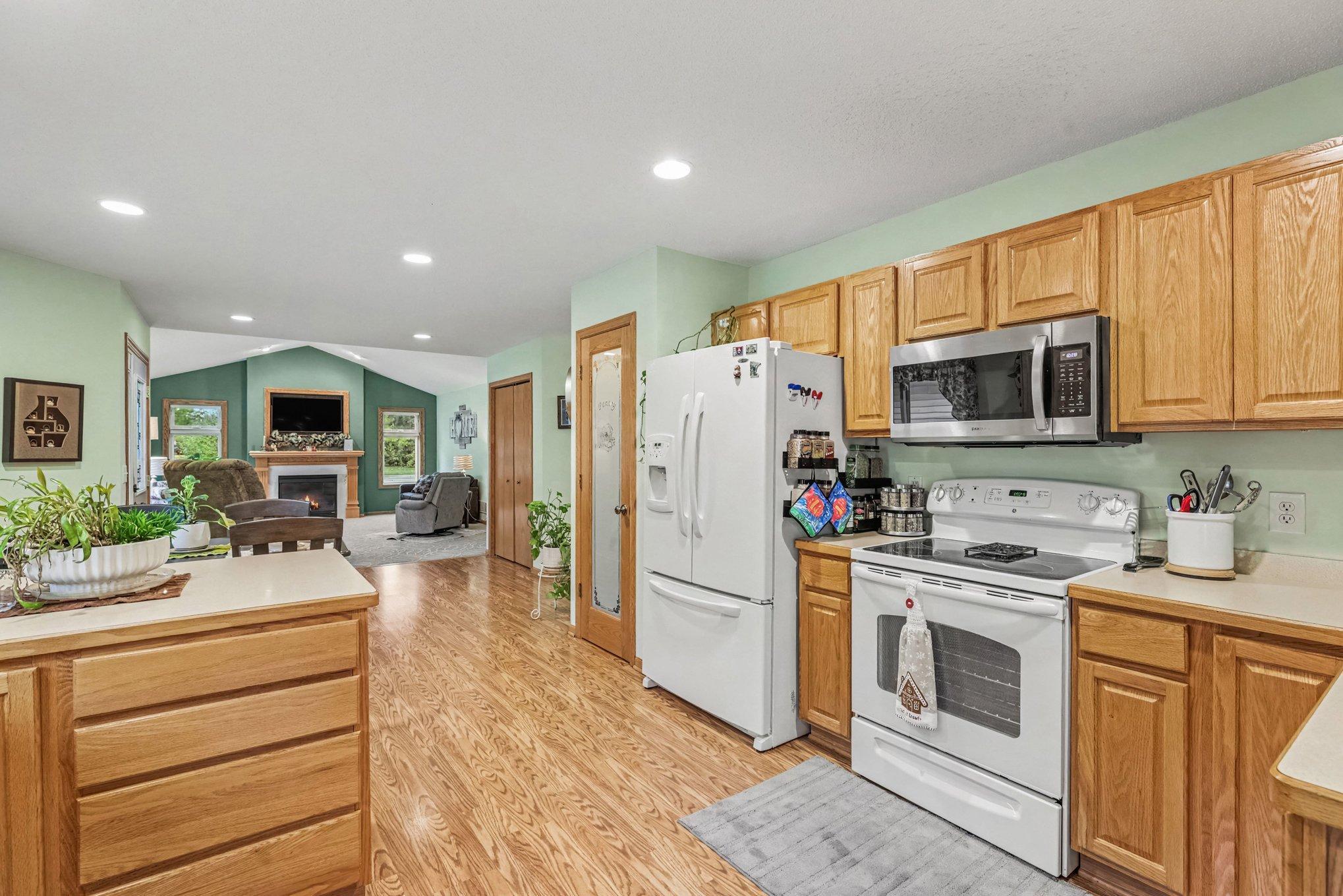 View of Residential at 11783 Xenia Street, Coon Rapids MN 55433, Coon Rapids (15 of 26) - Mike Wilen | Minnesota Team Real Estate