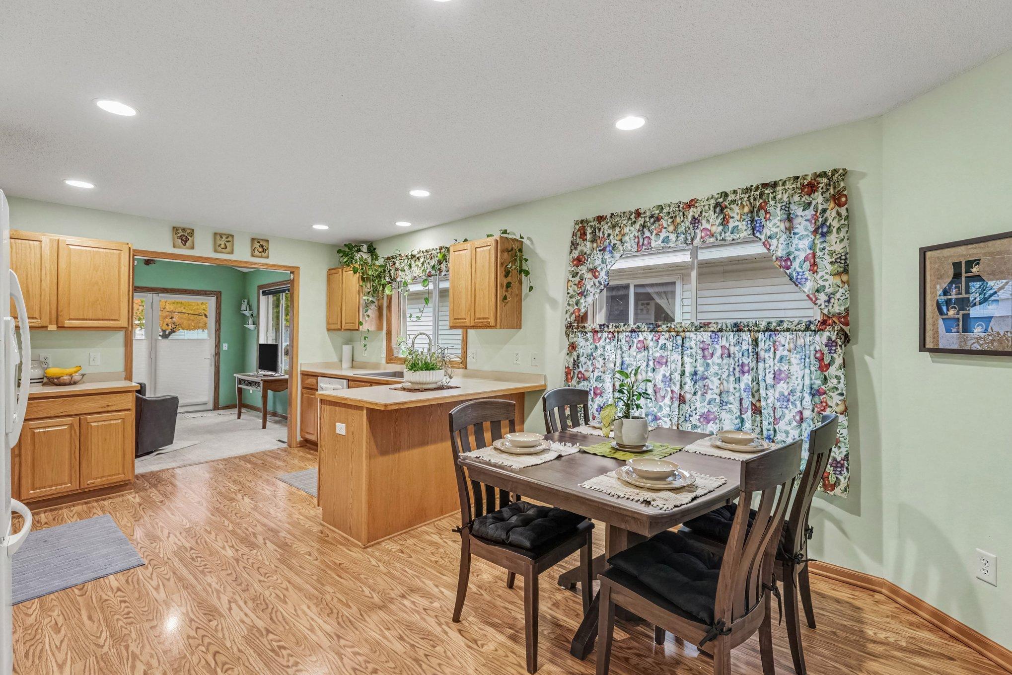 View of Residential at 11783 Xenia Street, Coon Rapids MN 55433, Coon Rapids (13 of 26) - Mike Wilen | Minnesota Team Real Estate
