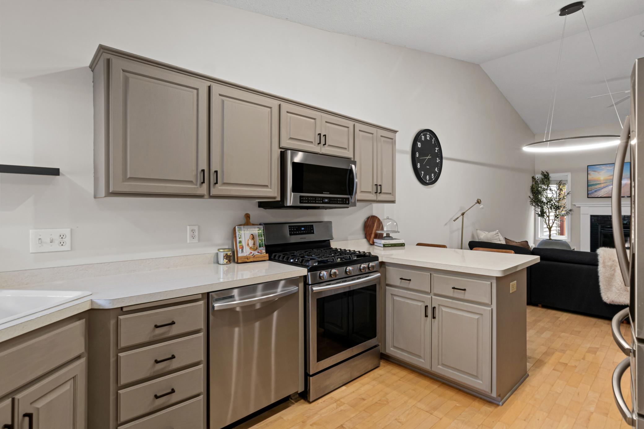 View of Residential at 14241 43rd Avenue, Plymouth MN 55446, Plymouth (29 of 37) - Mike Wilen | Minnesota Team Real Estate